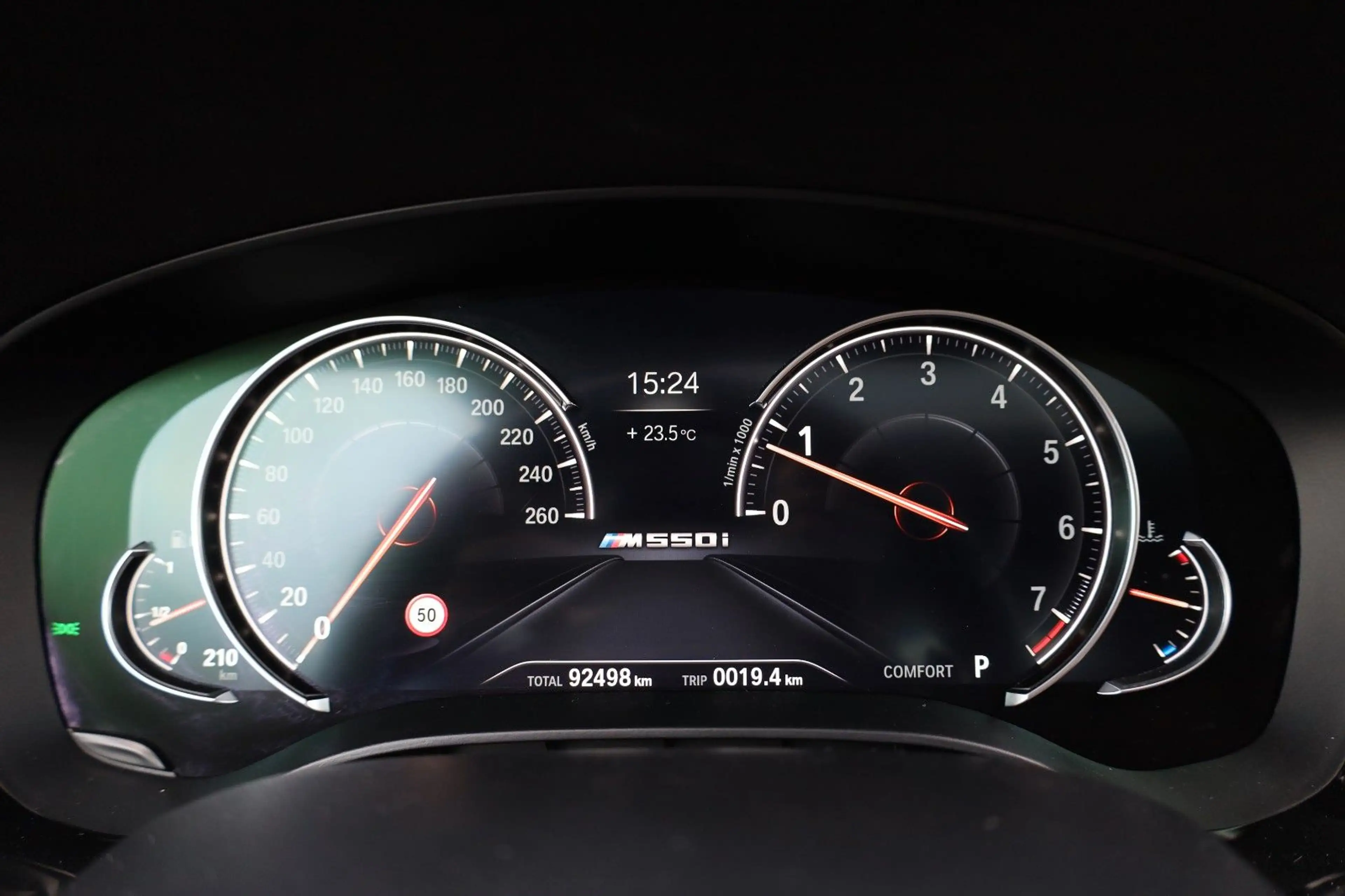 BMW 550 i xDrive/360*/HUD/SHZ/LHZ/HK/TOTW/LASER/R20 — photo 13