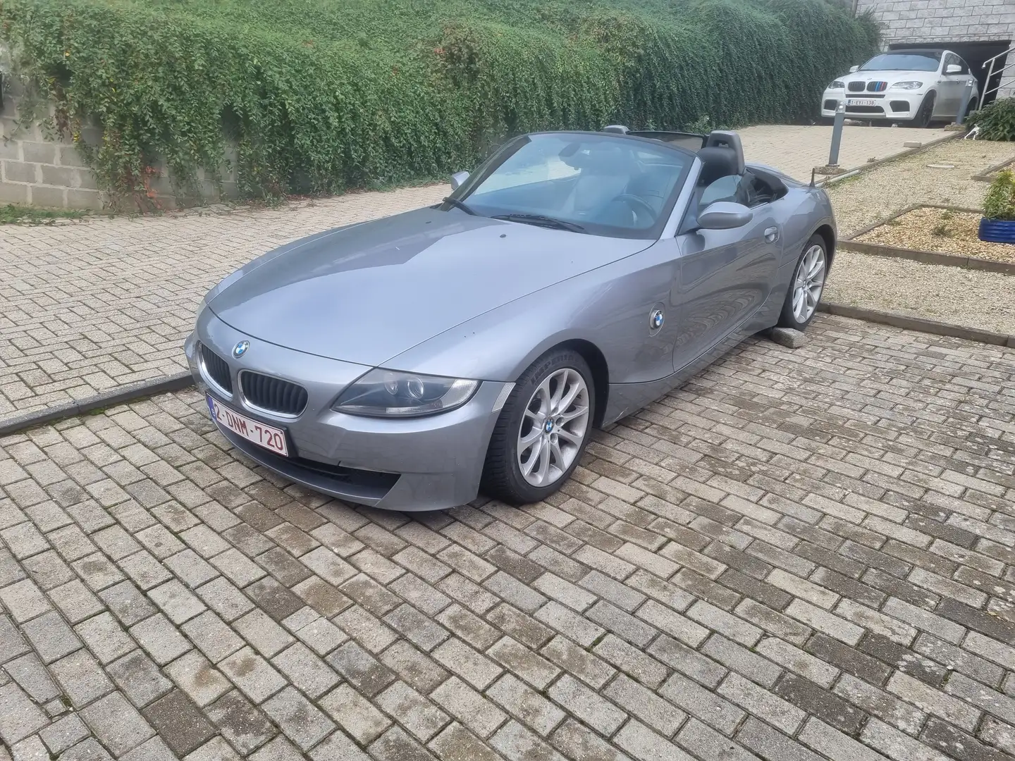 BMW Z4 2.0i 16v Stříbrná - 2