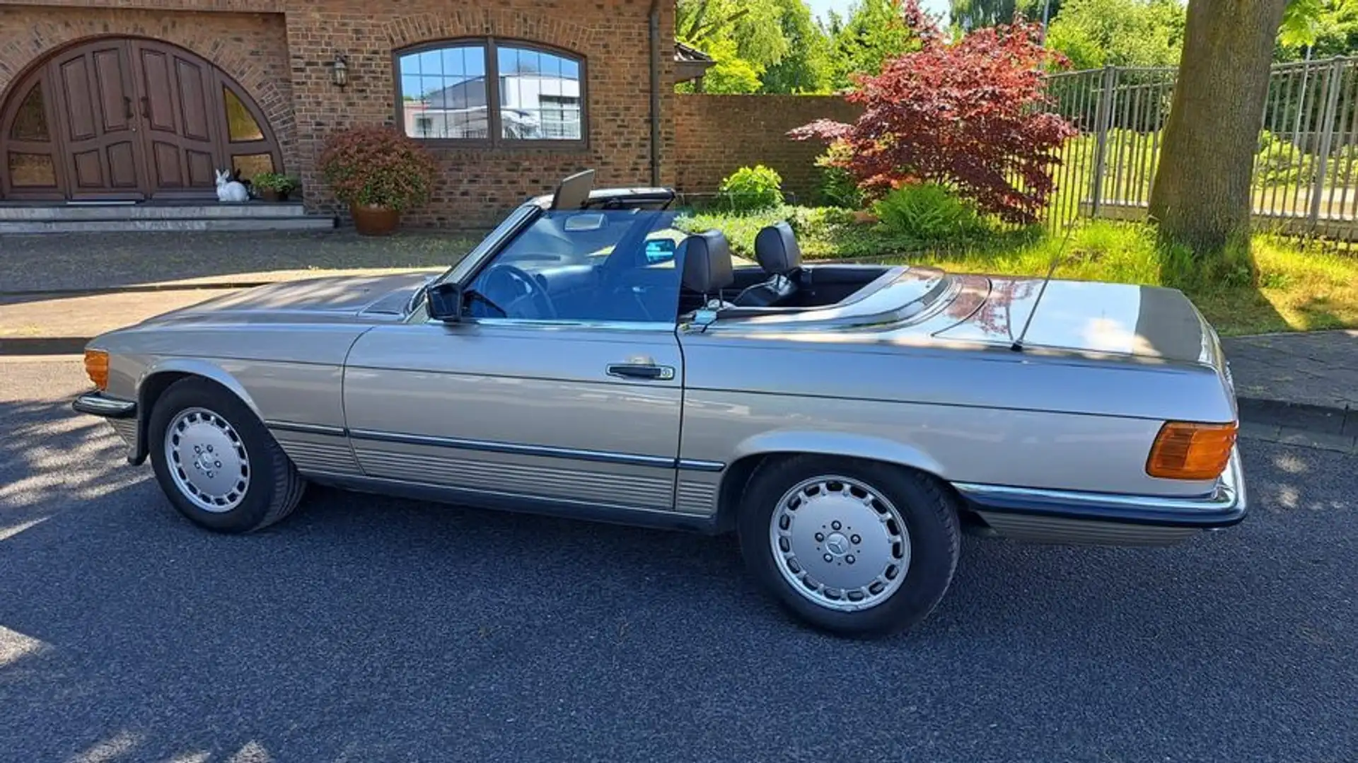 Mercedes-Benz SL 500 Mopf Rauchsilber / Leder dunkel Braun TOP Stříbrná - 1