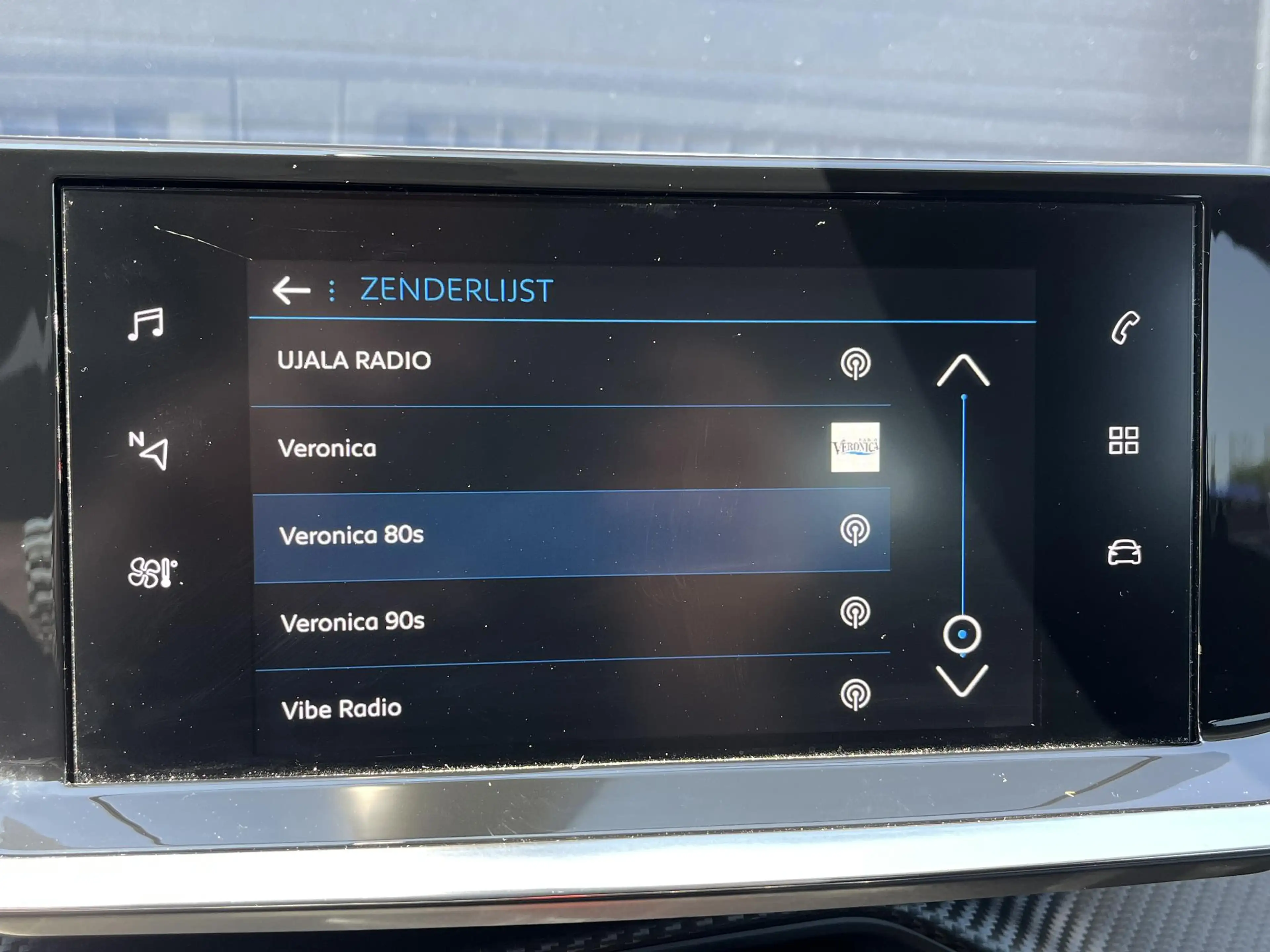 Peugeot 208 1.2 PureTech Style Automaat, Stoelverwarming, Appl — photo 9