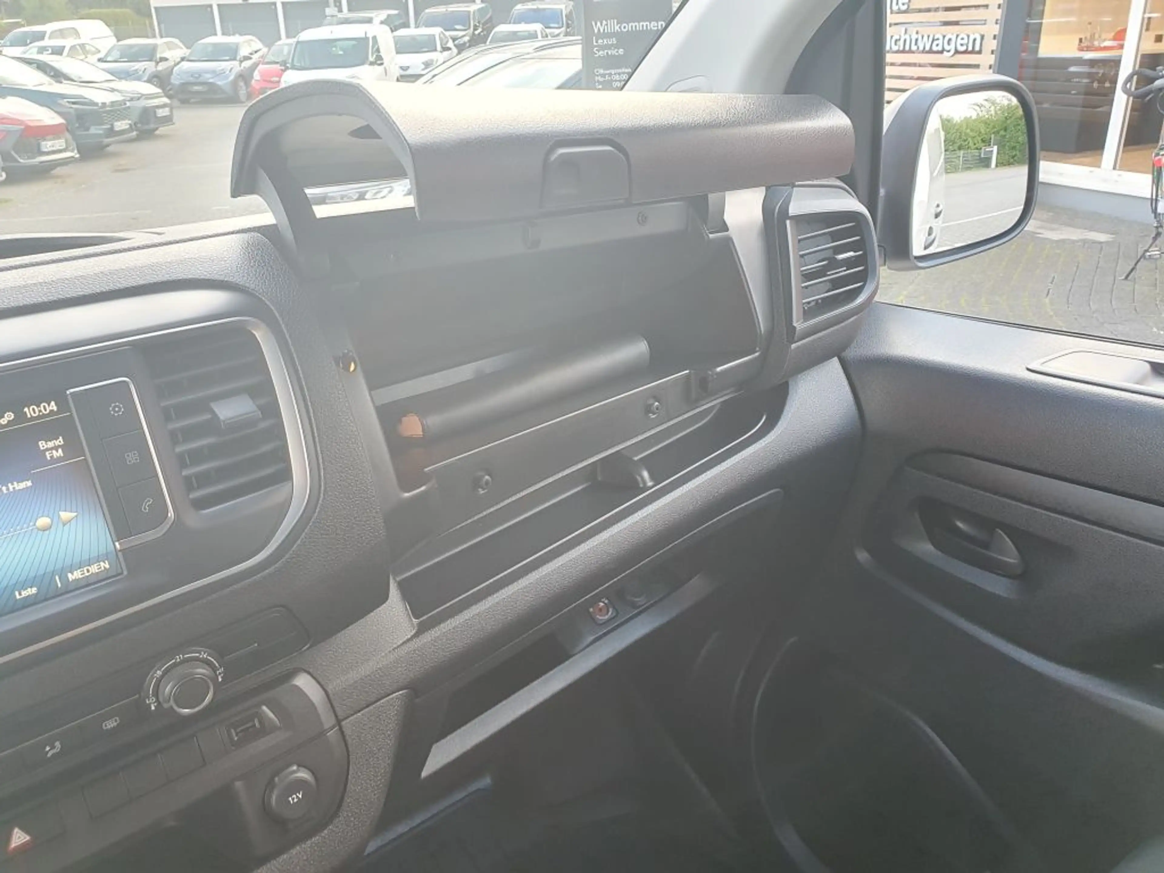 Toyota Proace 2,0-l-D-4D L2 Meister — photo 11
