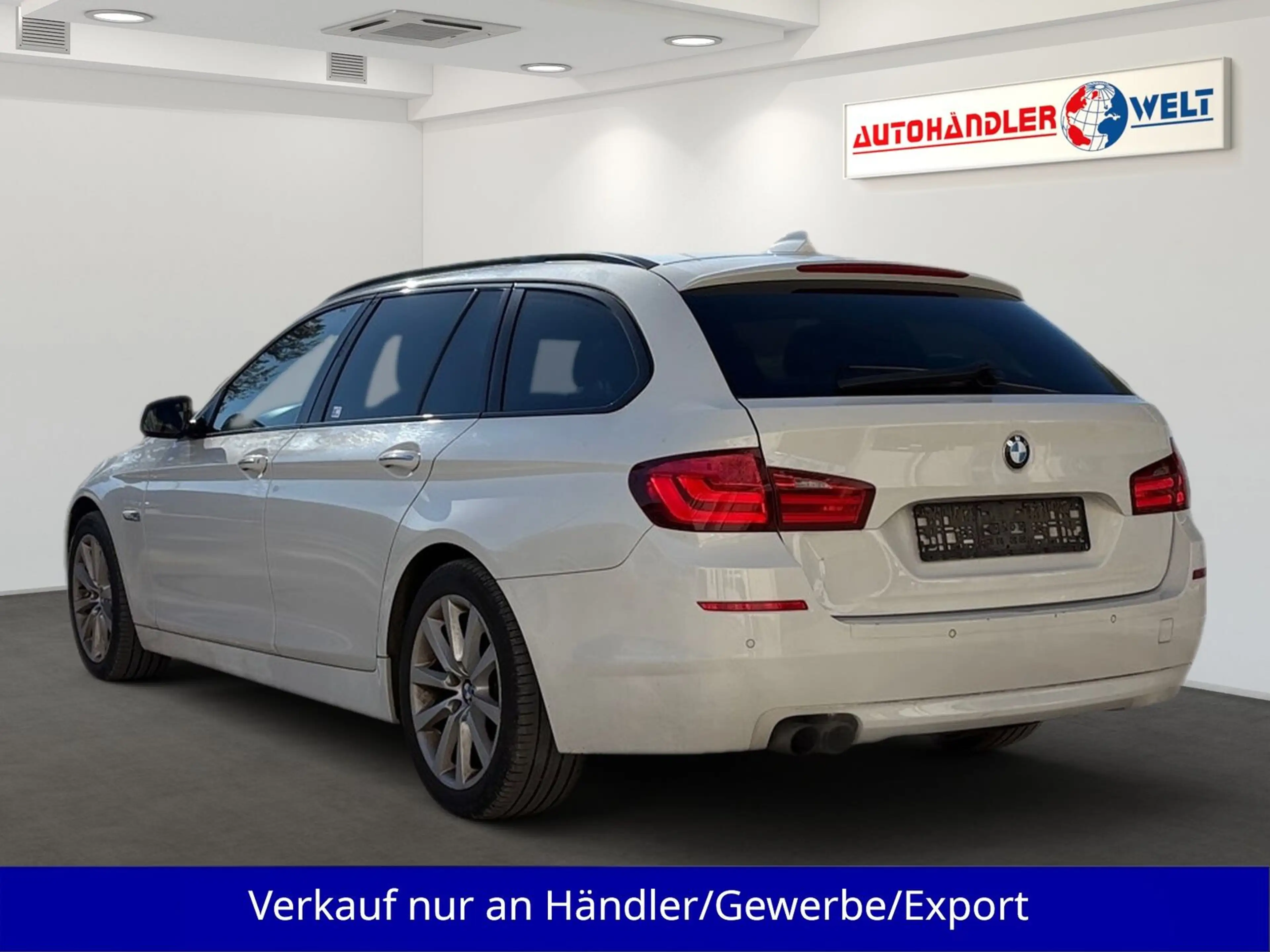 BMW 528 i Kombi Automatik AAC Xenon Leder Pano PDC — photo 6