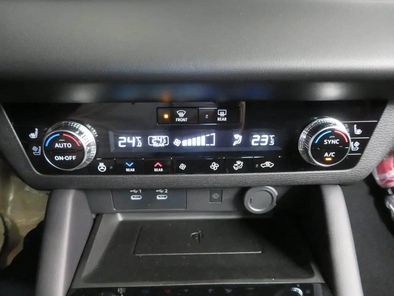 Mitsubishi Outlander 2026 — фото 17