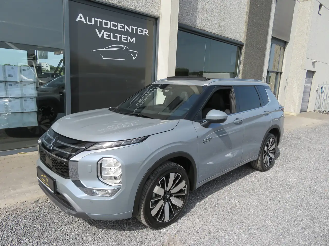 Mitsubishi Outlander 2026