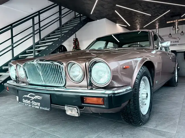 Jaguar XJ6 Sovereign 4,2 Aut.*Schiebedach*Leder*Sammler*TOP*