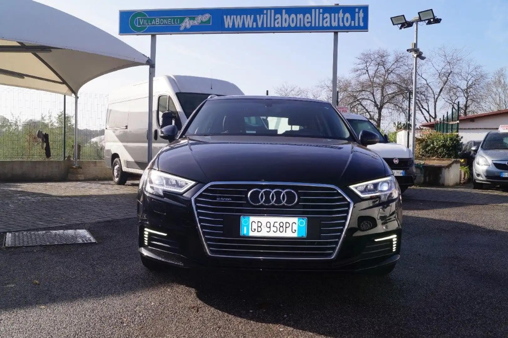 Audi A3 SPB 40 e-tron S tronic Admired COCKPIT Negro - 1