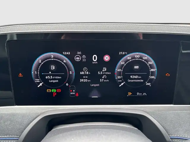 Volkswagen Passat view 15