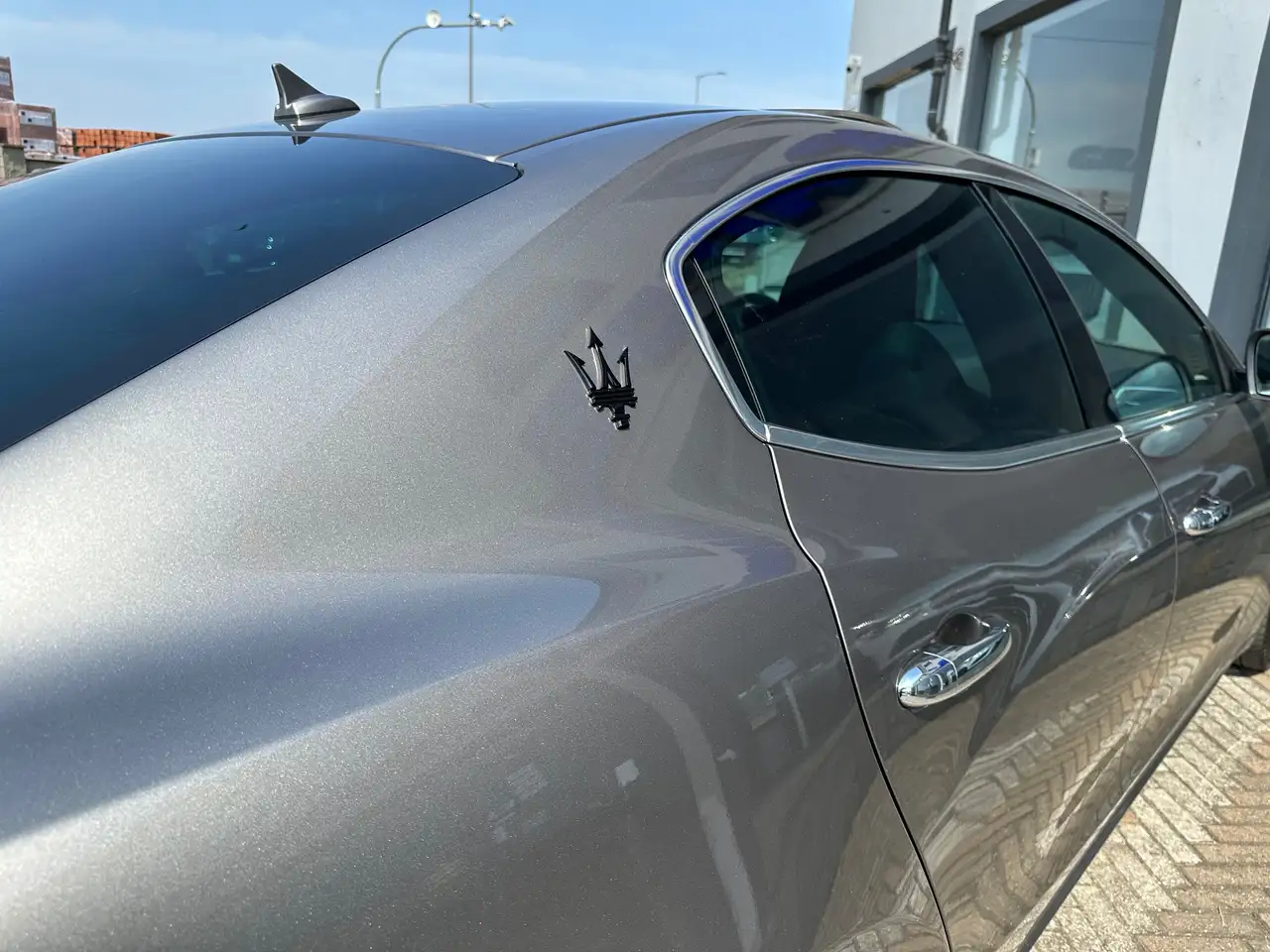 Maserati Ghibli 2022 — фото 19