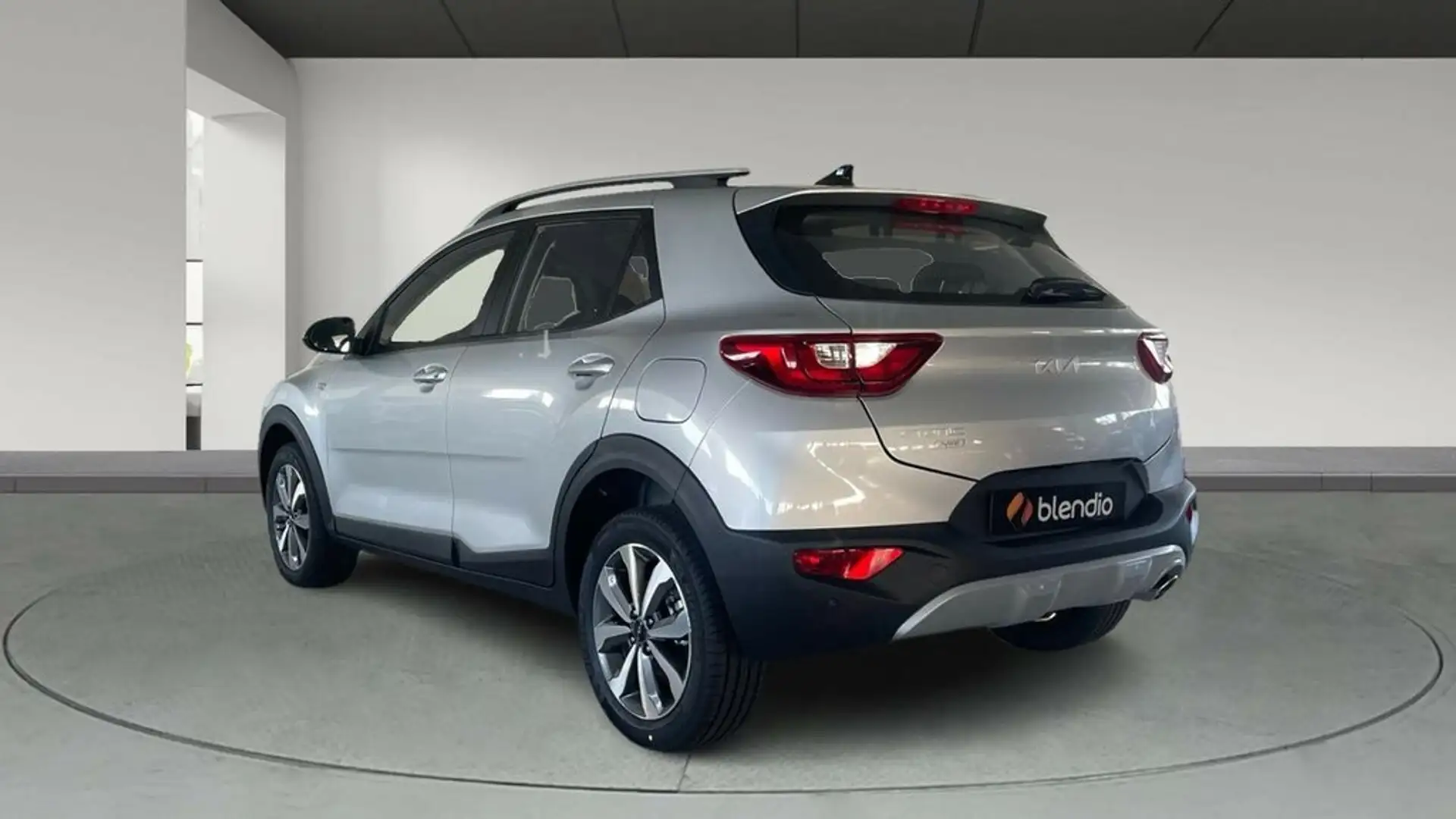 Kia Stonic 1.0 T-GDi Eco-Dynamic Tech 100 Zilver - 2