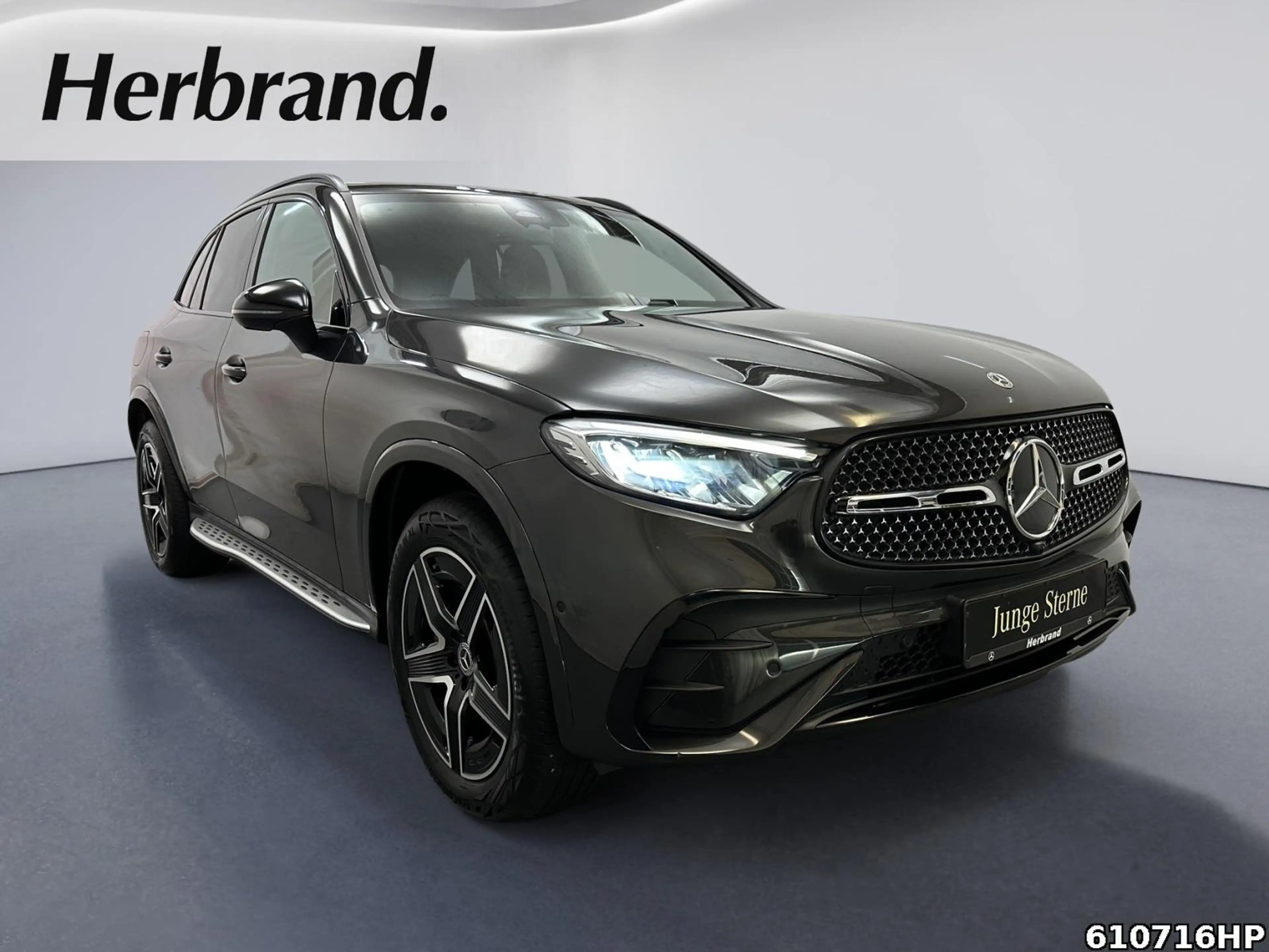 Mercedes-Benz GLC 300 e 4M AMG  AHK Night Memory Distronic LED — photo 2