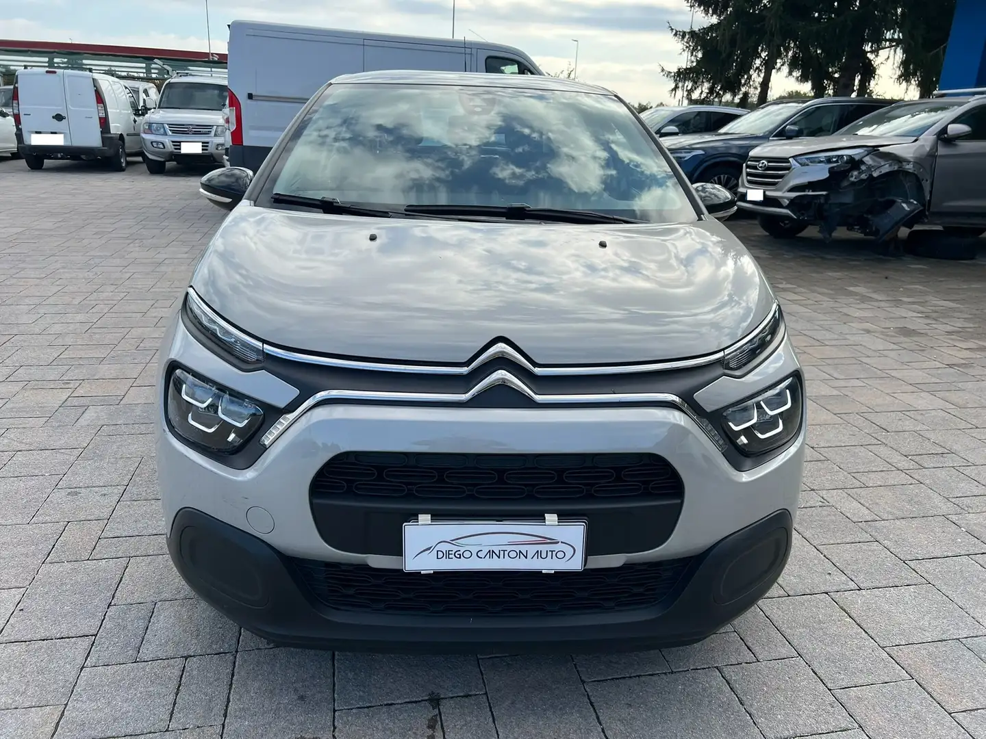 Citroen C3 1.5 blue Hdi Feel***Neopatentati*** Beige - 2