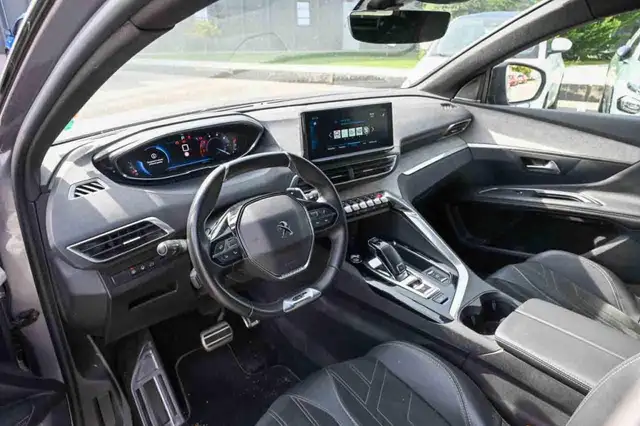 Peugeot 3008 view 8
