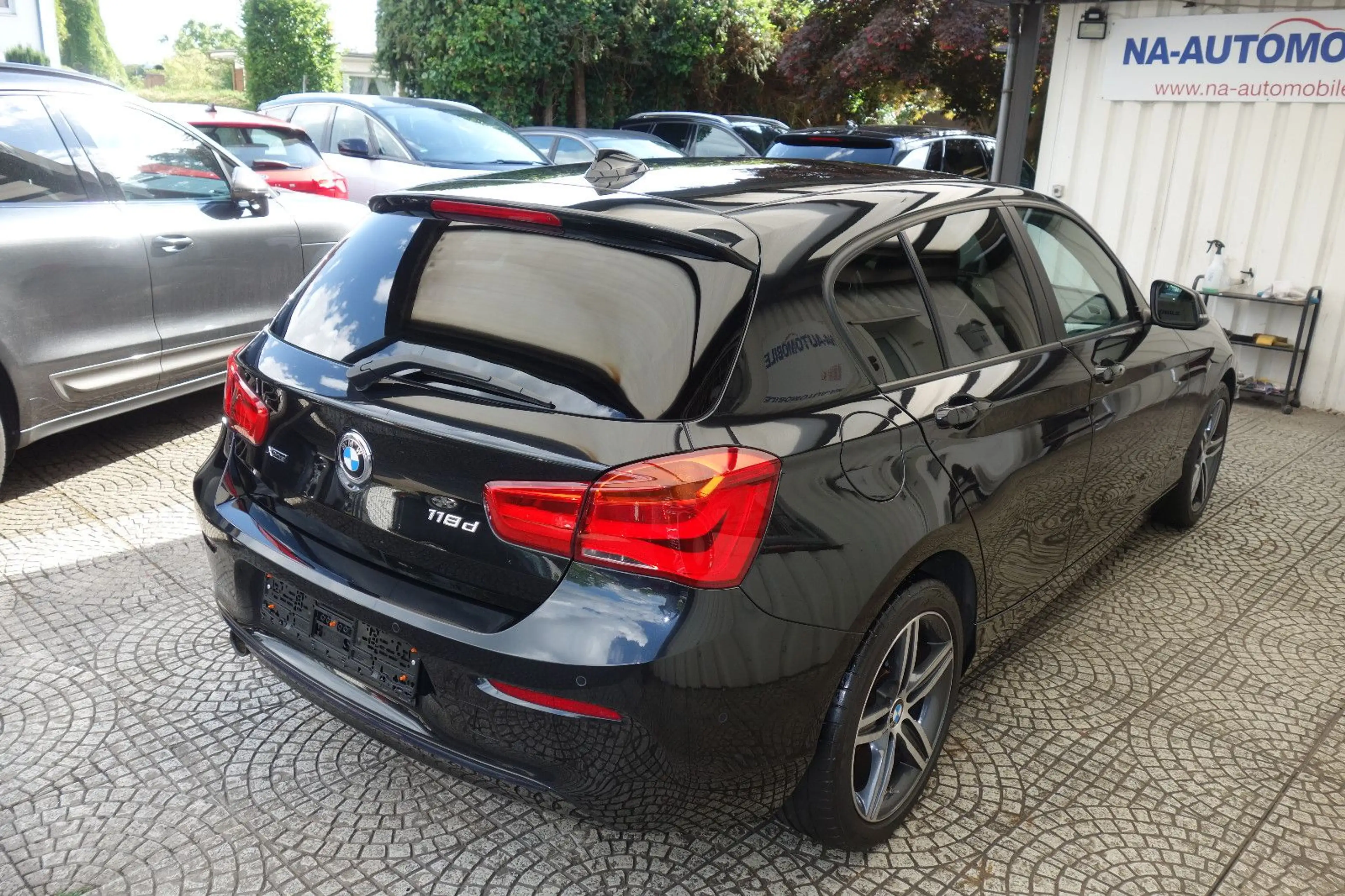 BMW 118 1 Limousine 5-trg. 118 d xDrive Sport Line. — photo 5