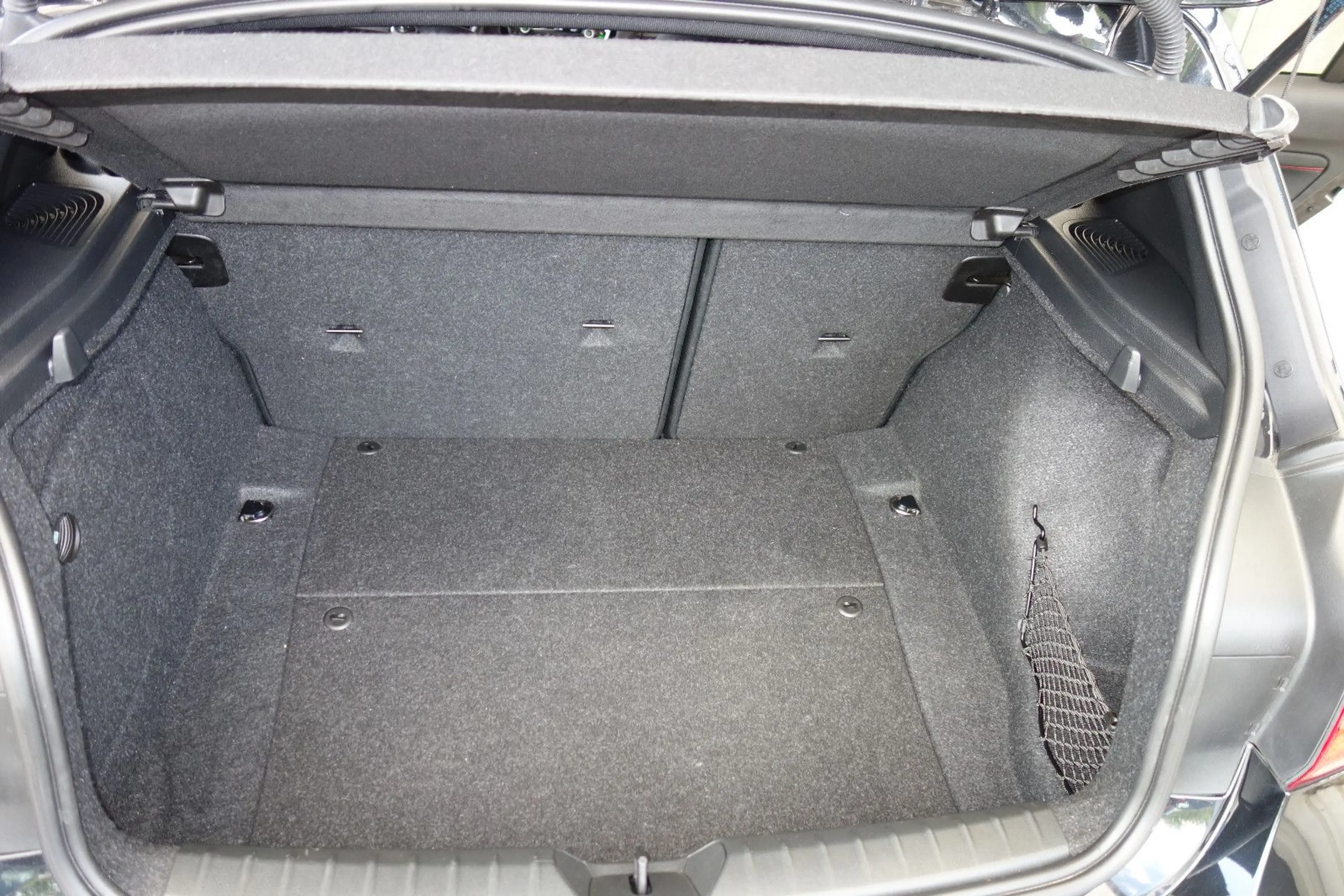 BMW 118 1 Limousine 5-trg. 118 d xDrive Sport Line. — photo 13