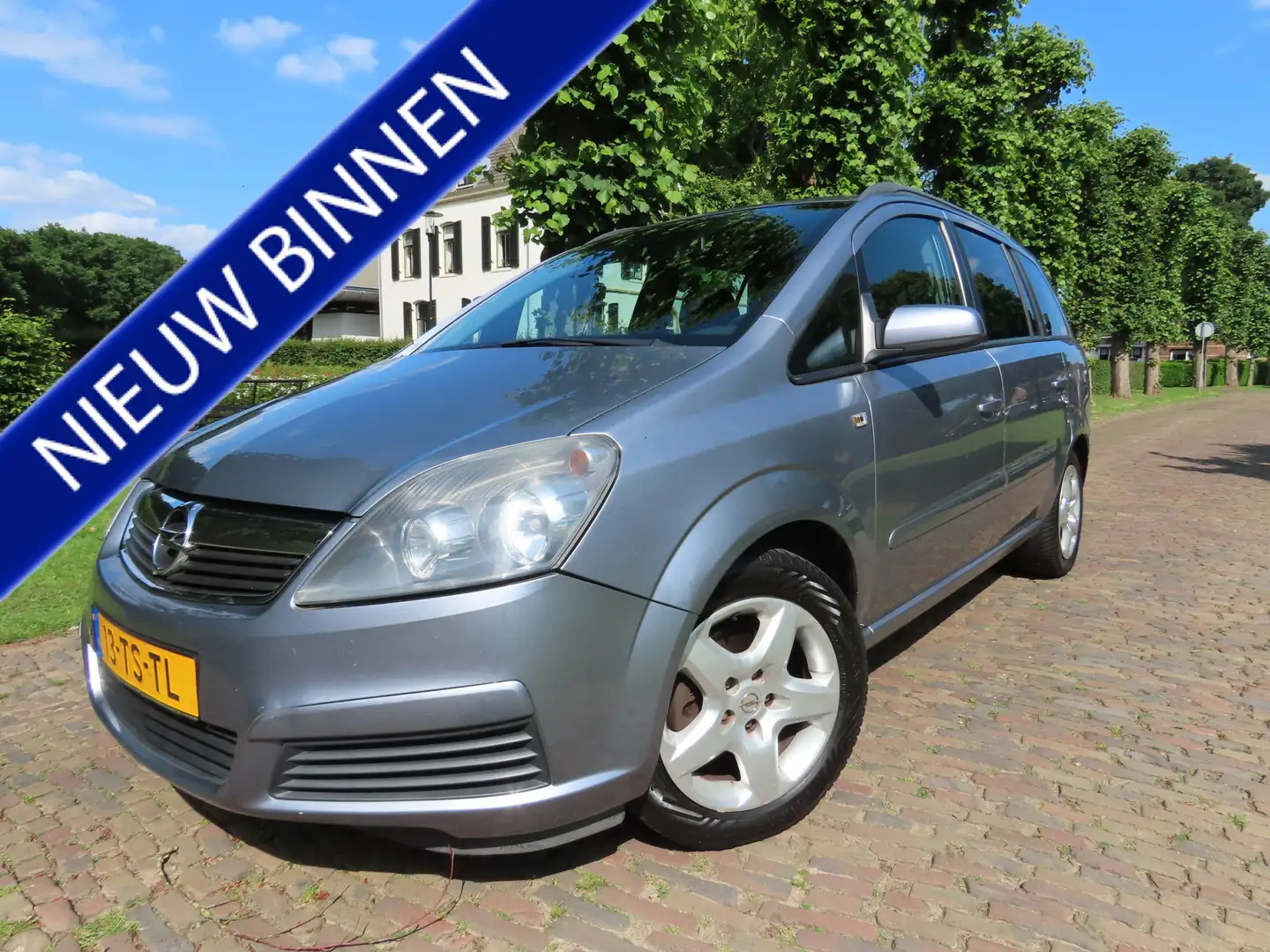 Opel Zafira 1.8 Enjoy 141 PK!! 7 Persoons Ecc Cruisecontrol Lm Grau - 1