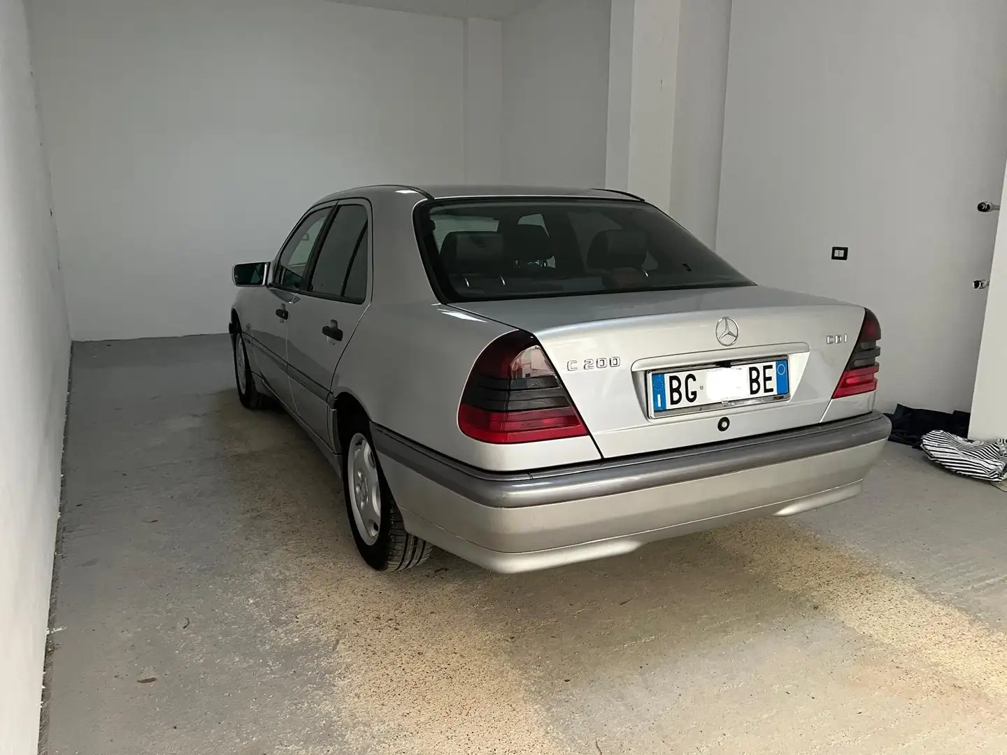 Mercedes-Benz C 200 Classe C - W202 Berlina td cdi Classic Selection Сірий - 2