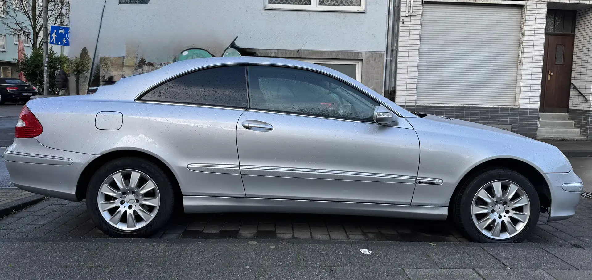 Mercedes-Benz CLK 200 CLK 200 Kompressor (209.342) Silber - 1