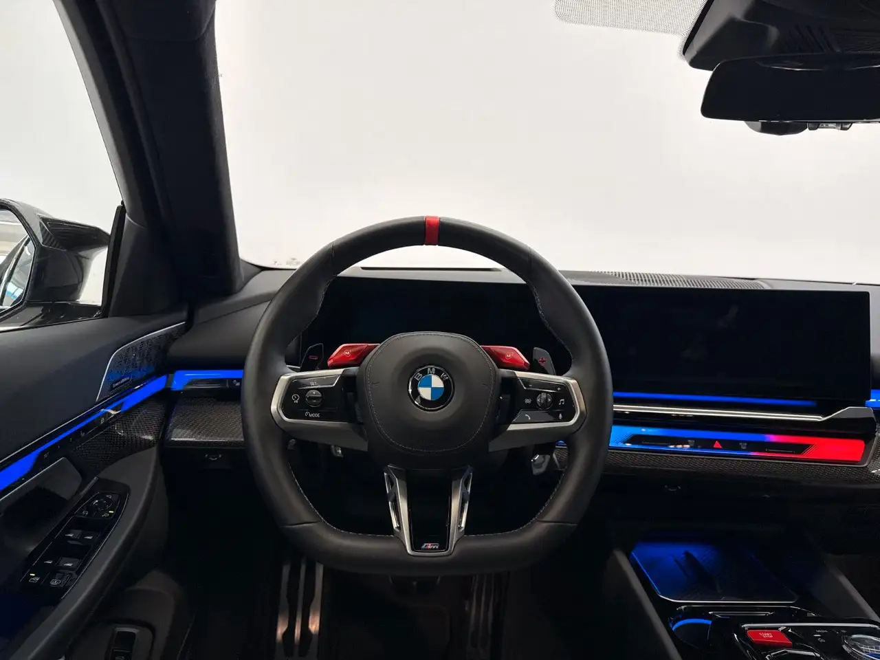 BMW M5 Limousine|VOLLAUSSTATTUNG|SONDERLACK 13