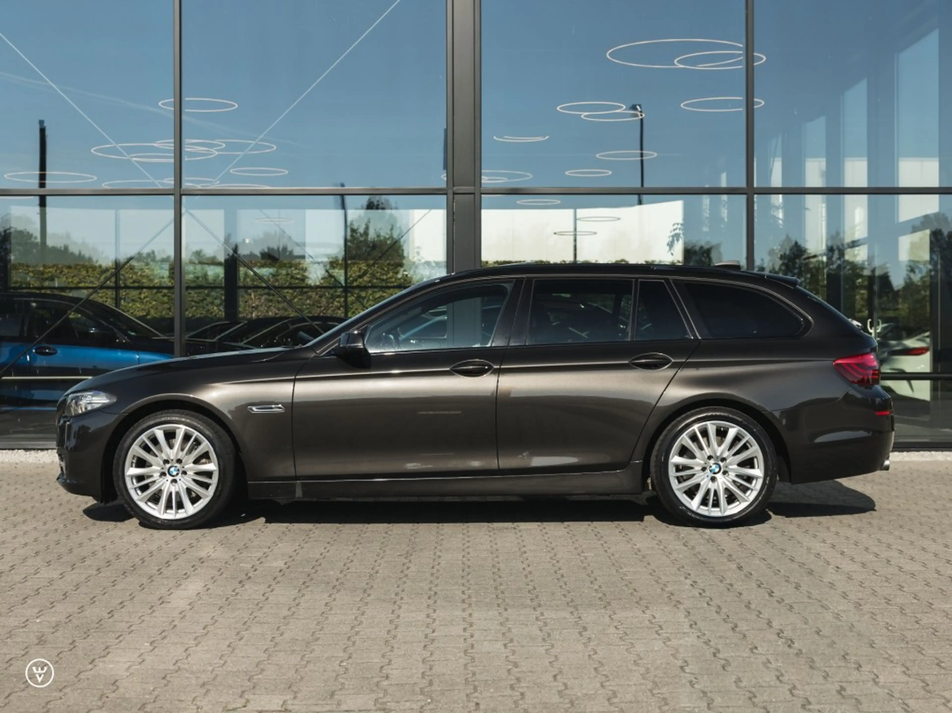 BMW 535 535i Touring LCI Aut. â 6WB, Performance — photo 3