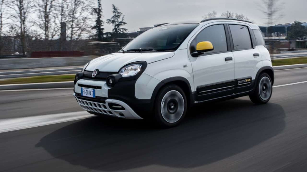 Fiat Panda 1.0 FireFly 65 CV Hybrid Cross