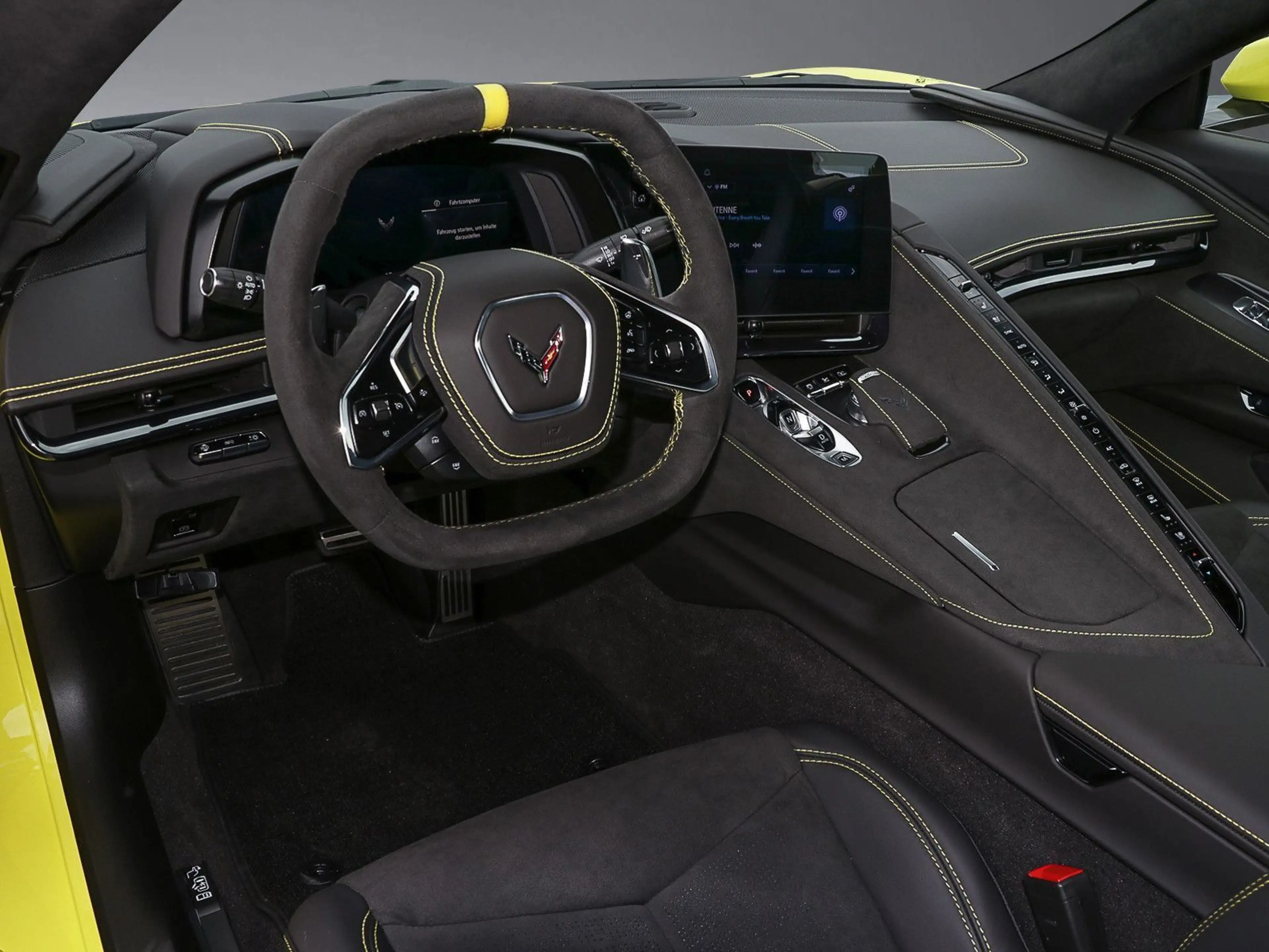 Corvette C8 Stingray Coupe 6,2 V8 3LT Europamodell STEPPE — photo 10