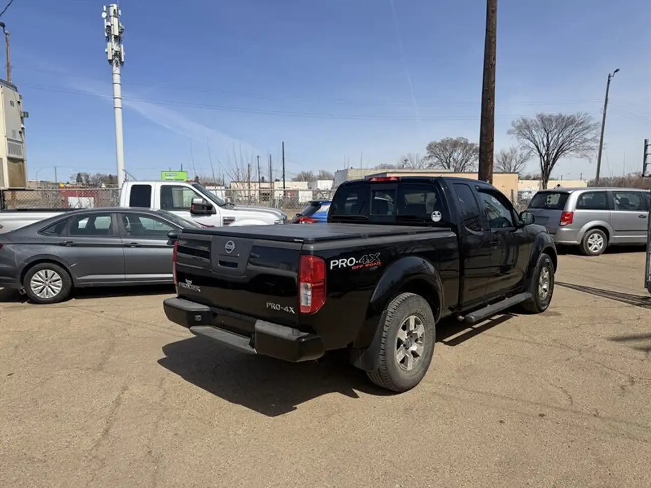 Nissan Frontier снимка Nissan Frontier