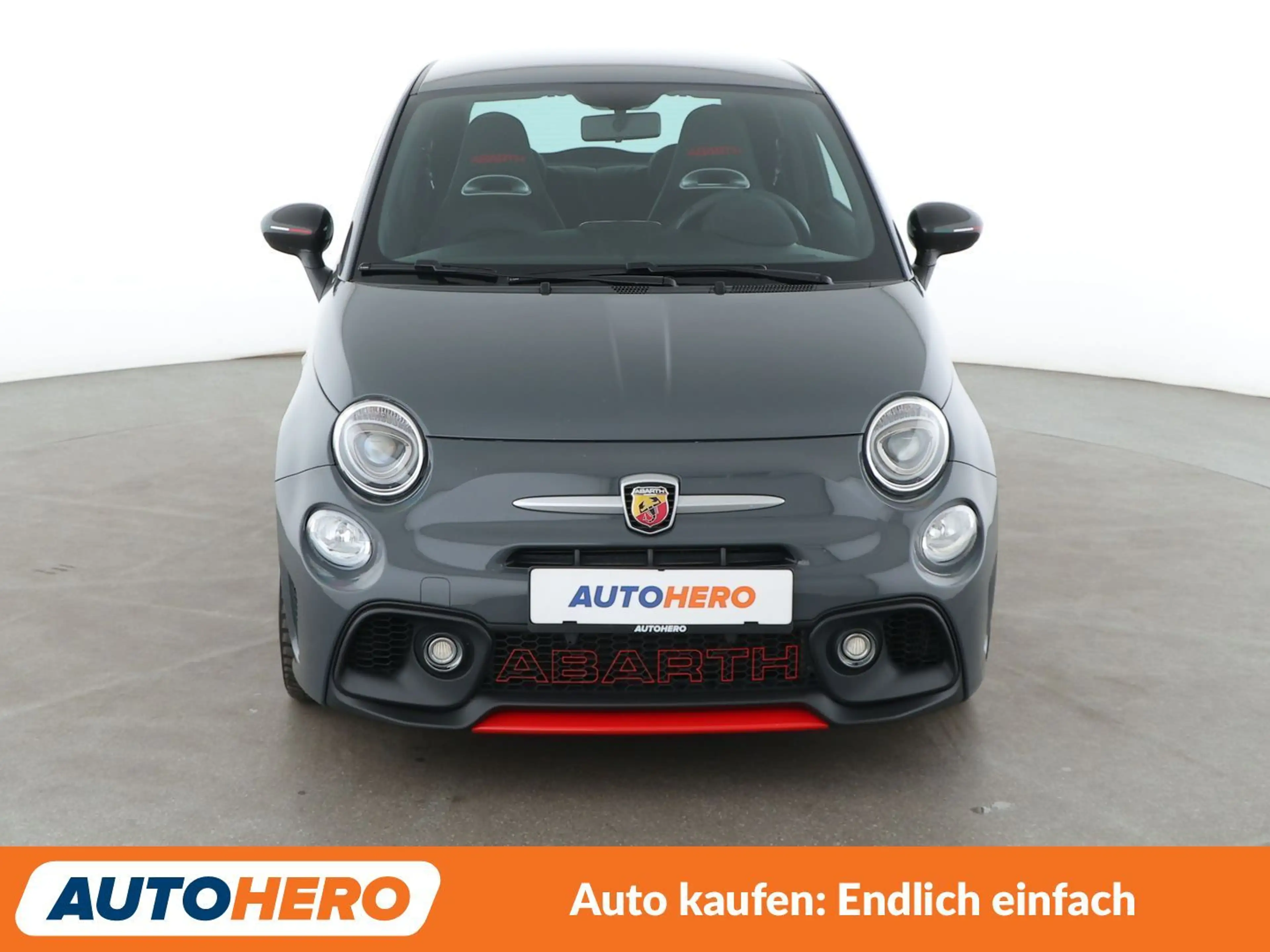Abarth 695 1.4 Turbo XSR Yamaha Limited Edition *PDC* — photo 9