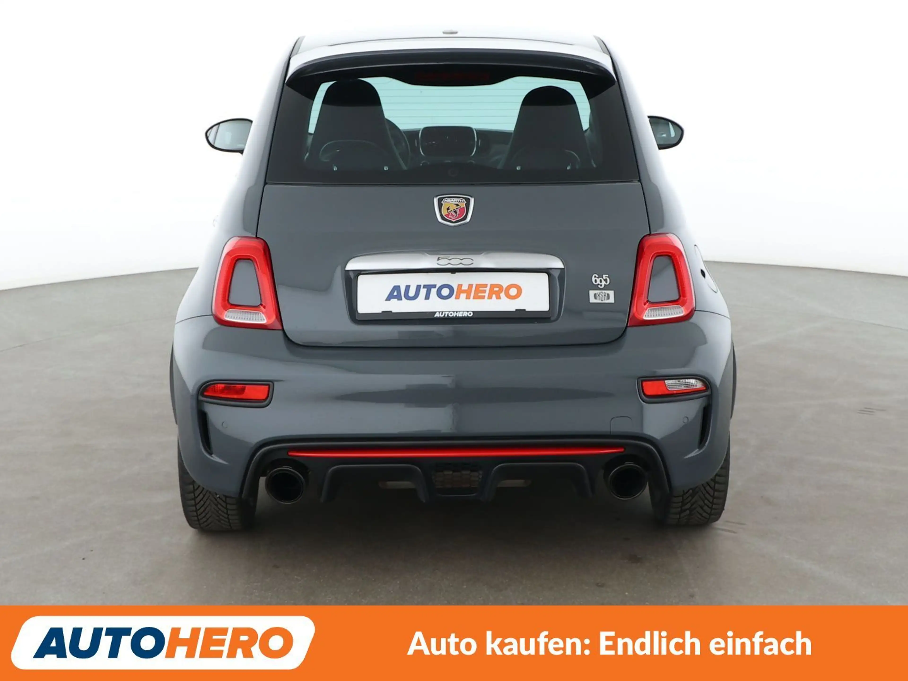 Abarth 695 1.4 Turbo XSR Yamaha Limited Edition *PDC* — photo 5