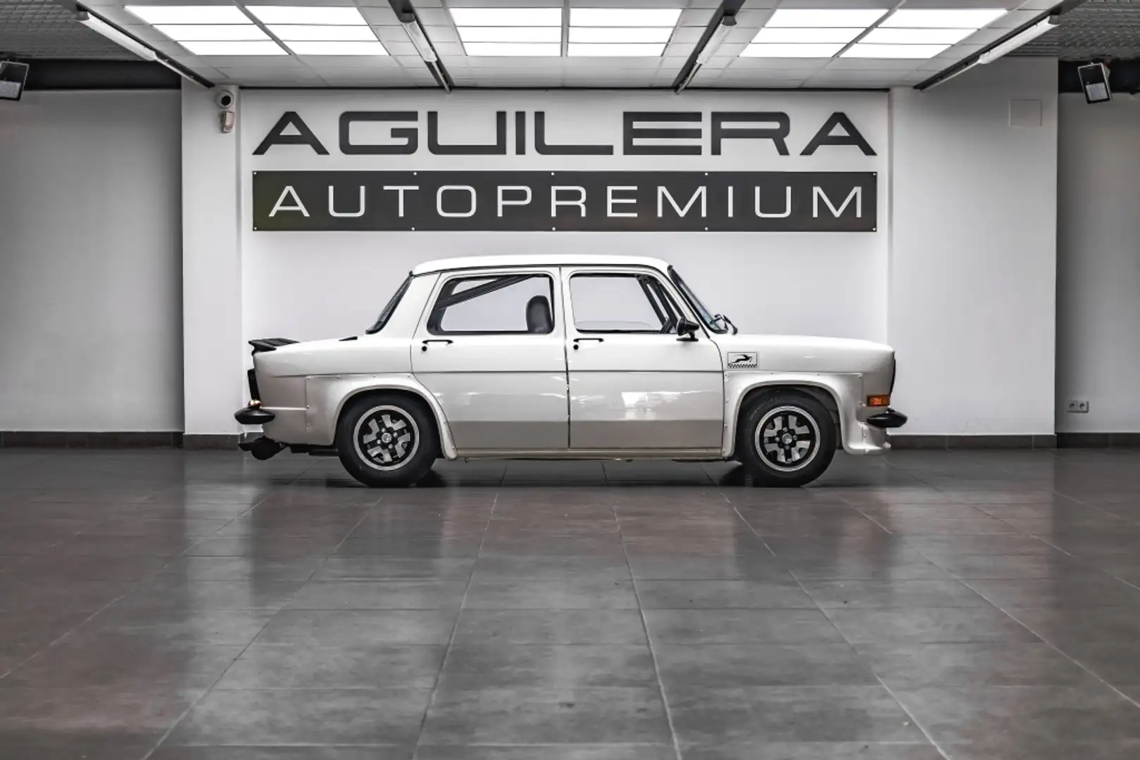 Drugi 1200 SIMCA Berlina  Manual de 5 Puertas bijela - 2