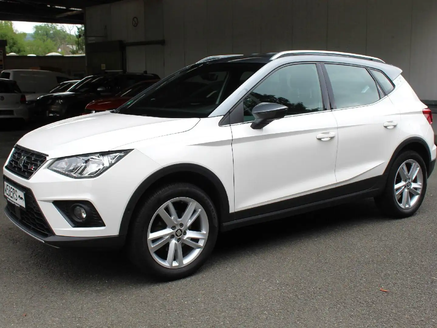 SEAT Arona FR*2.Hand*scheckheft*Kamera*Carplay*Navi* Blanc - 1