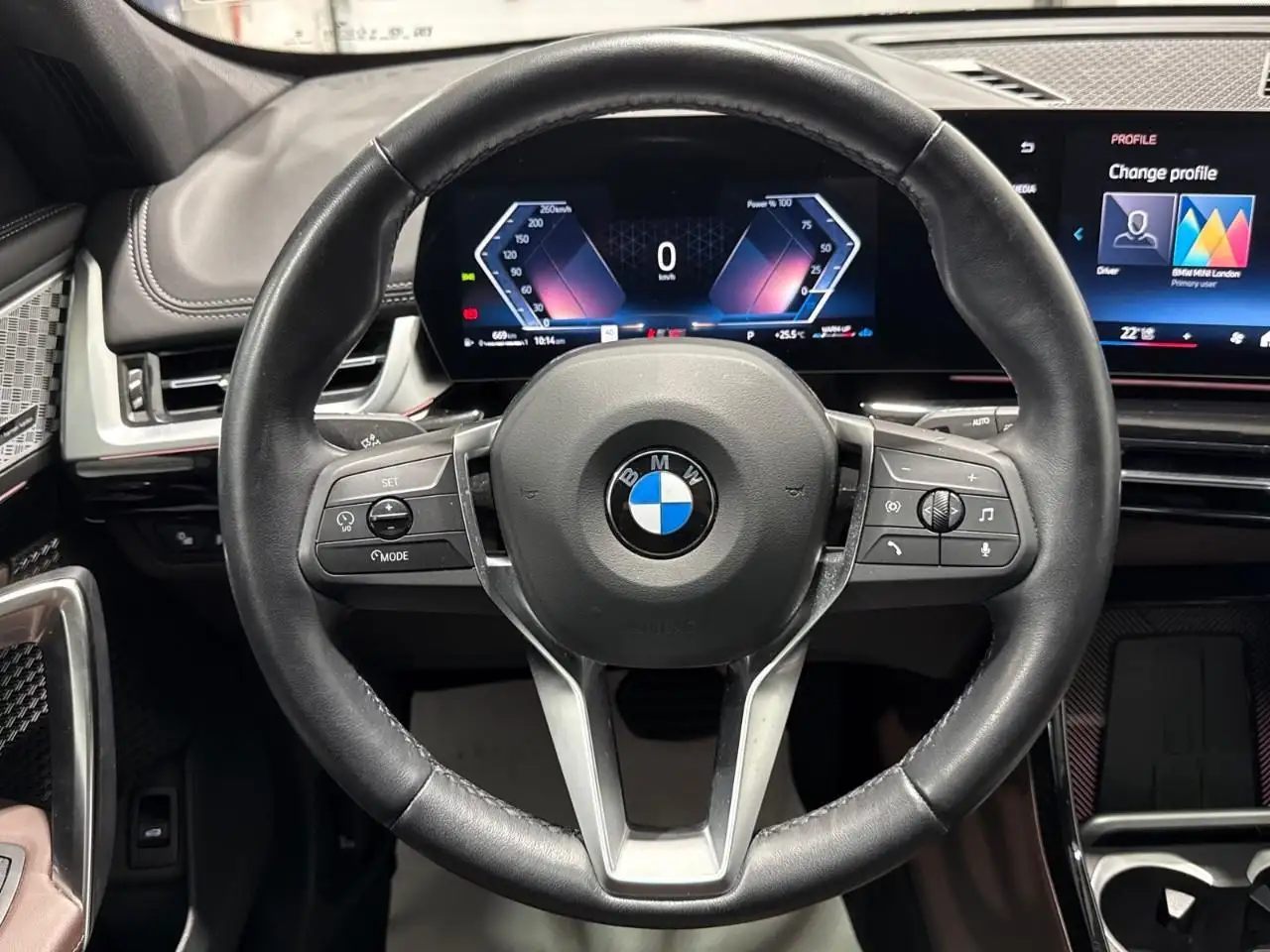 BMW X1 photo BMW X1