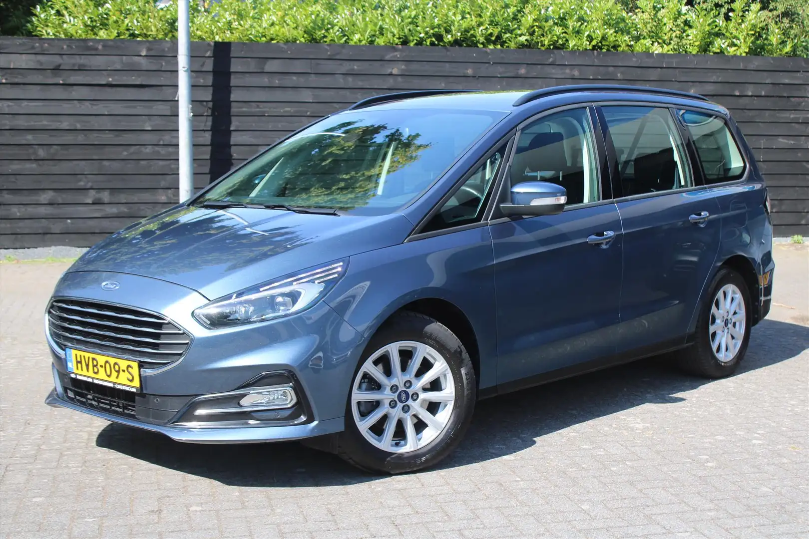 Ford Galaxy 2.5 190pk FHEV Hybrid Titanium Automaat, Trekhaak, Bleu - 2