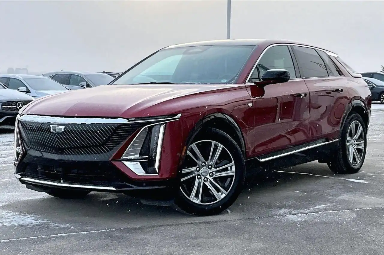 Cadillac Lyriq снимка Cadillac Lyriq