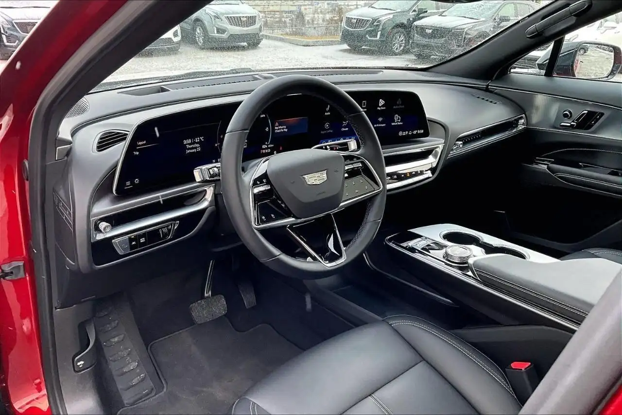 Cadillac Lyriq снимка Cadillac Lyriq