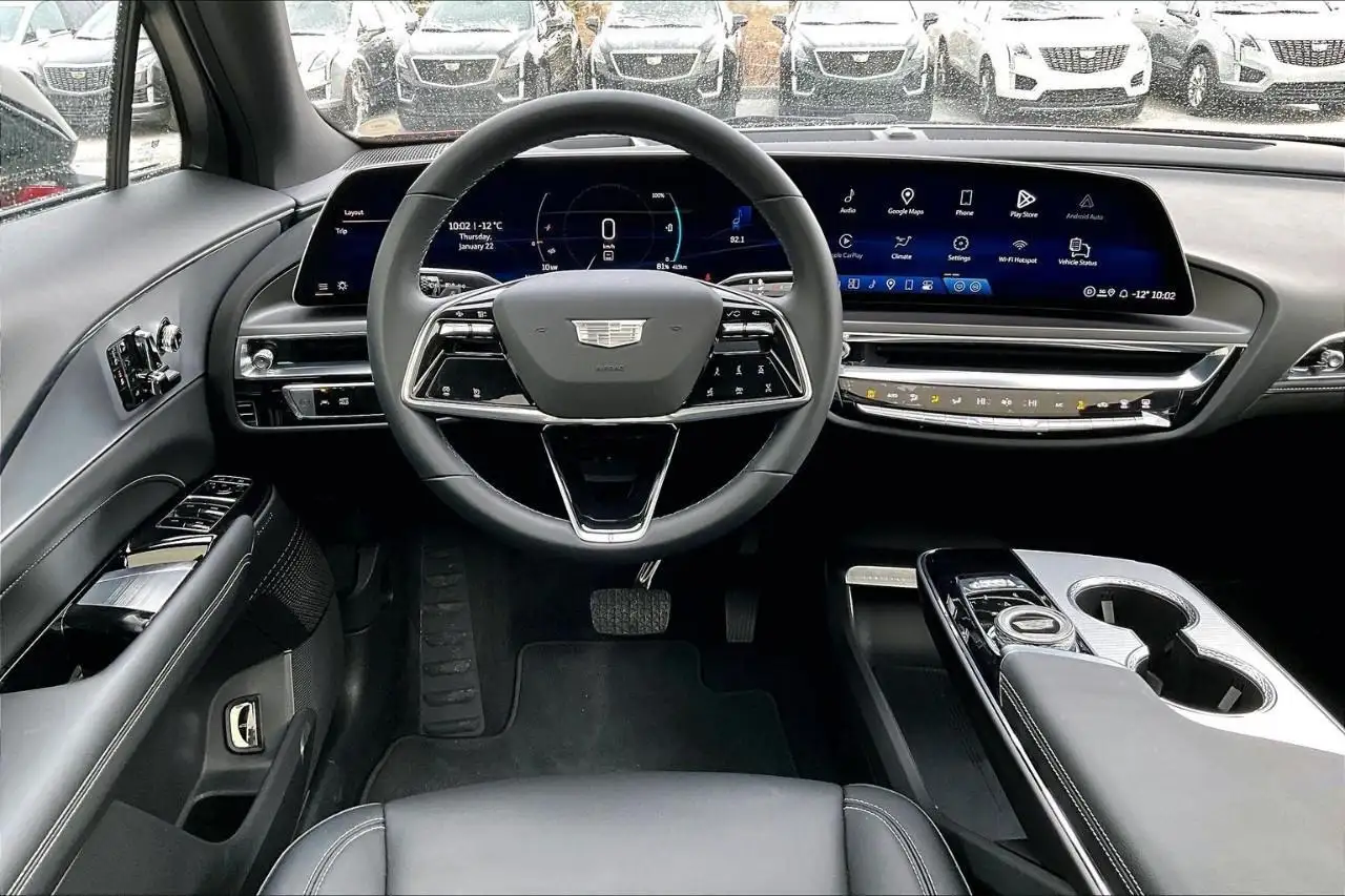 Cadillac Lyriq снимка Cadillac Lyriq