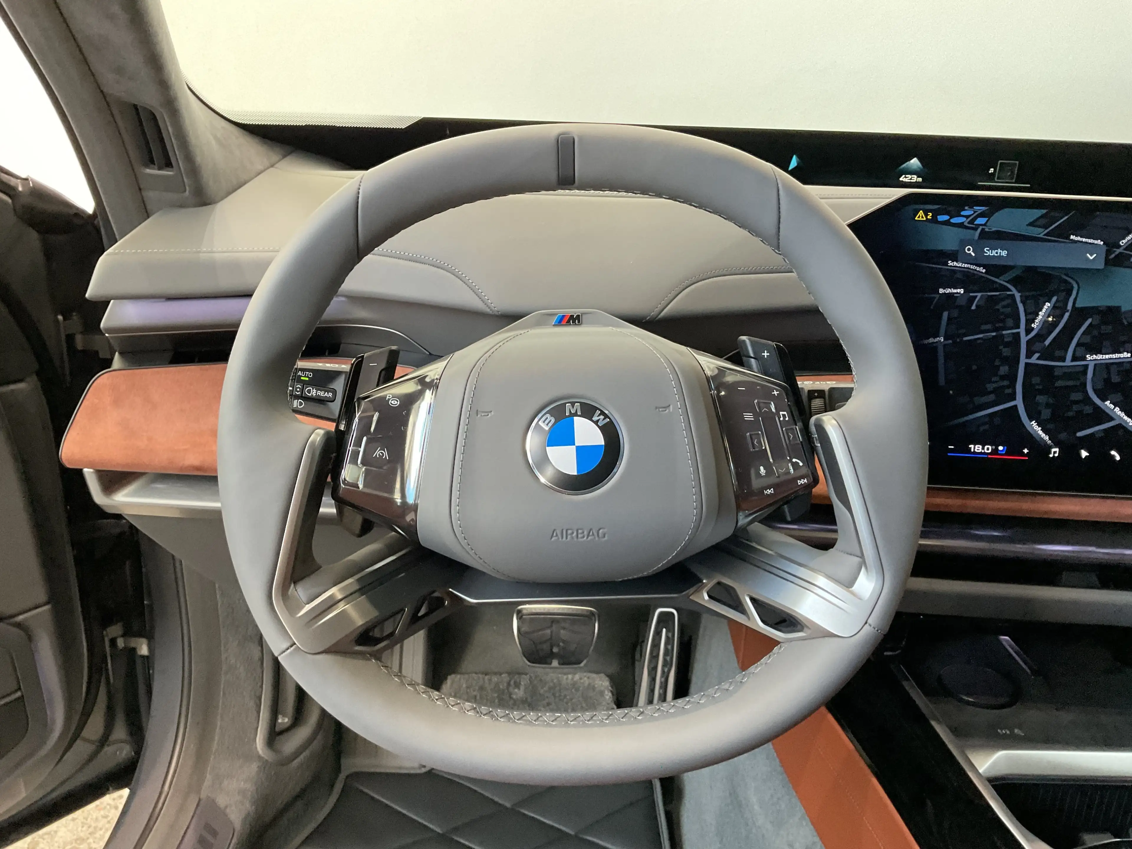 BMW 740 xDrive |3D Head-Up Displ. |Sitzbelüft. |AHK — photo 4