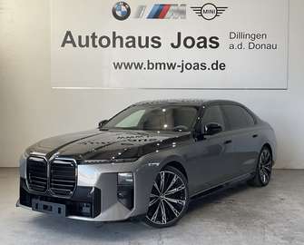 xDrive |3D Head-Up Displ. |Sitzbelüft. |AHK