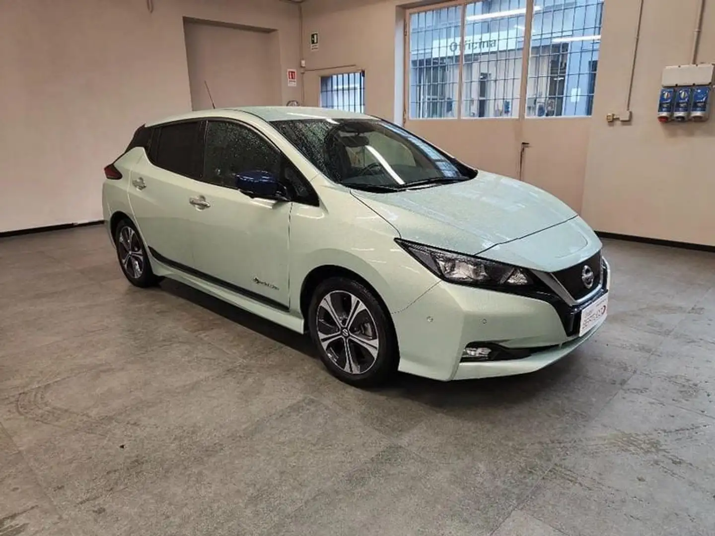 Nissan Leaf 2ª serie N-Connecta Verde - 1