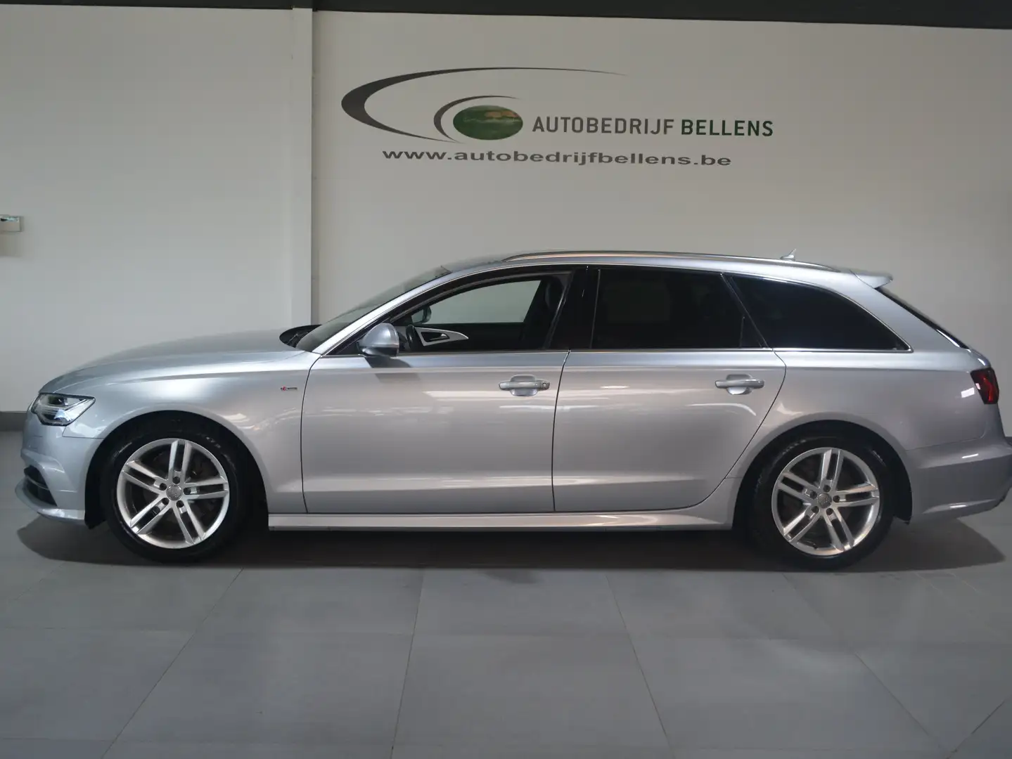 Audi A6 Avant 1.8 TFSI ultra S tronic S-LINE Zilver - 1