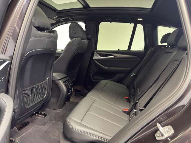 BMW X3 — photo 15
