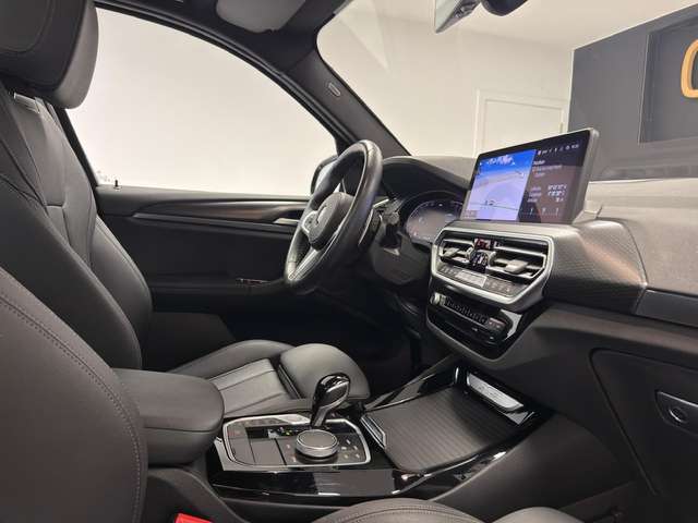 BMW X3 — photo 13