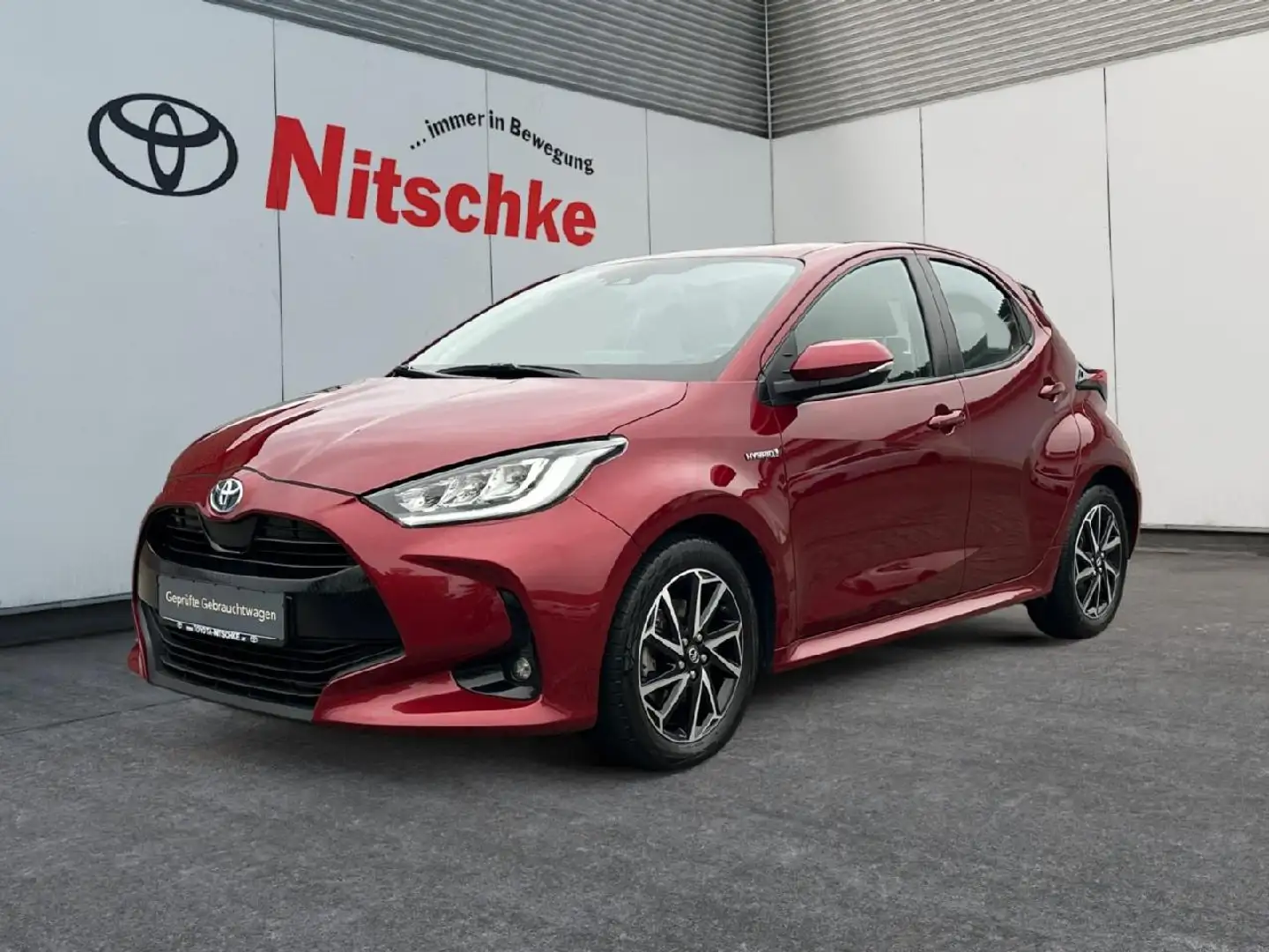 Toyota Yaris Hybrid Club, Rückfahrkamera Rojo - 1