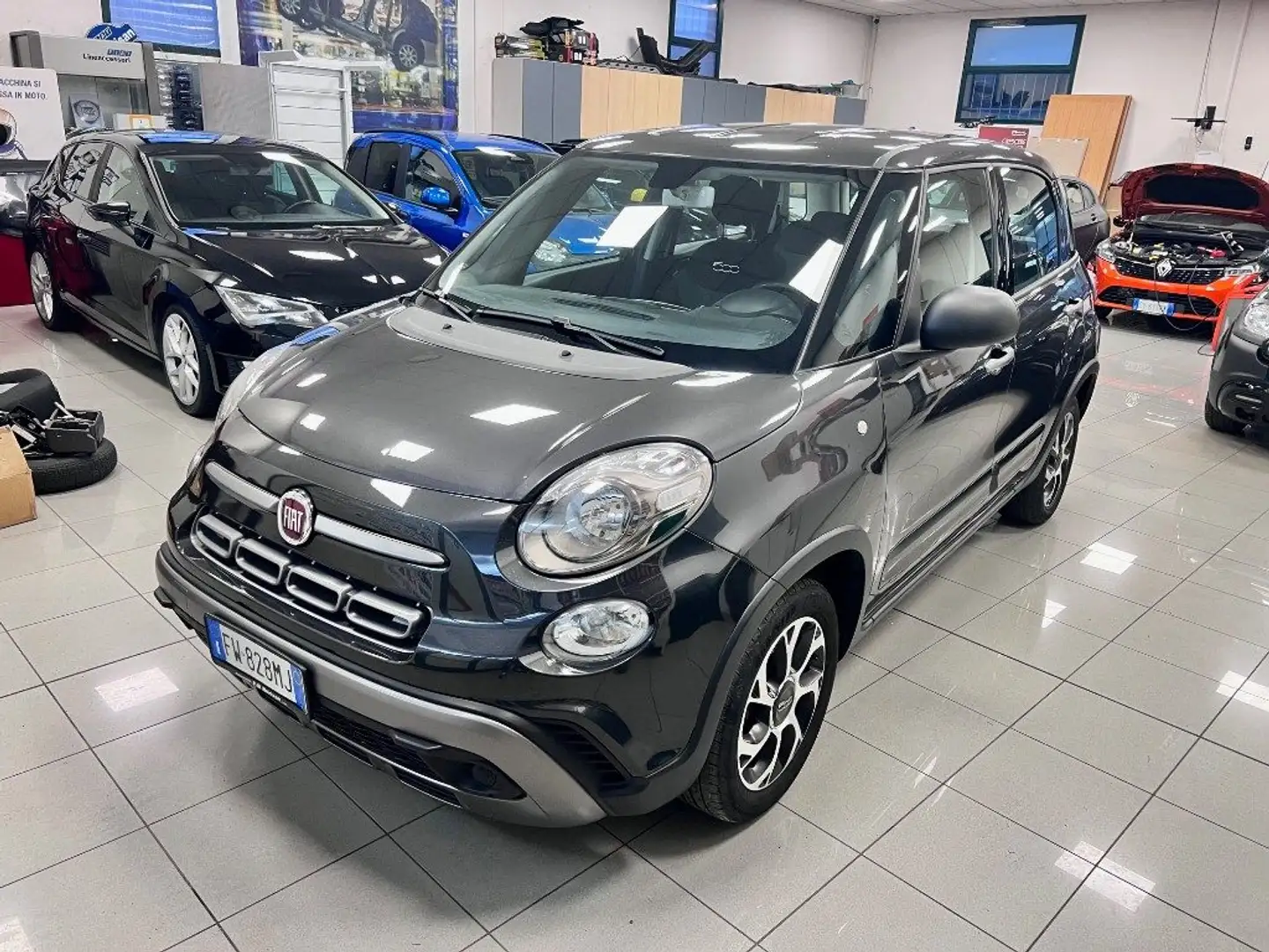 Fiat 500L 1.6 Multijet 120 CV City Cross / Gancio Traino Gris - 1