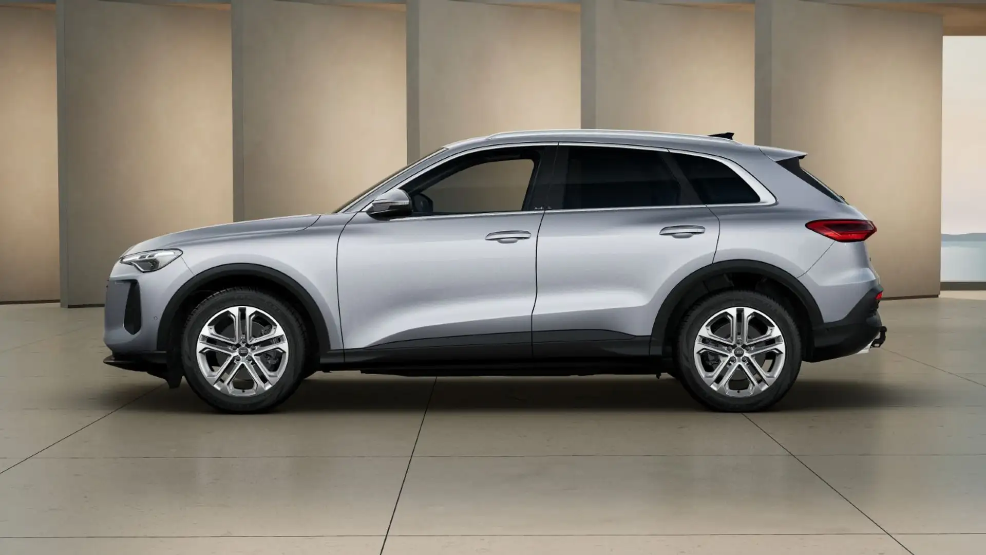 Audi Q5 40 TFSI LED*AHK*RFK*Navi*Virtual*Sound Silber - 2