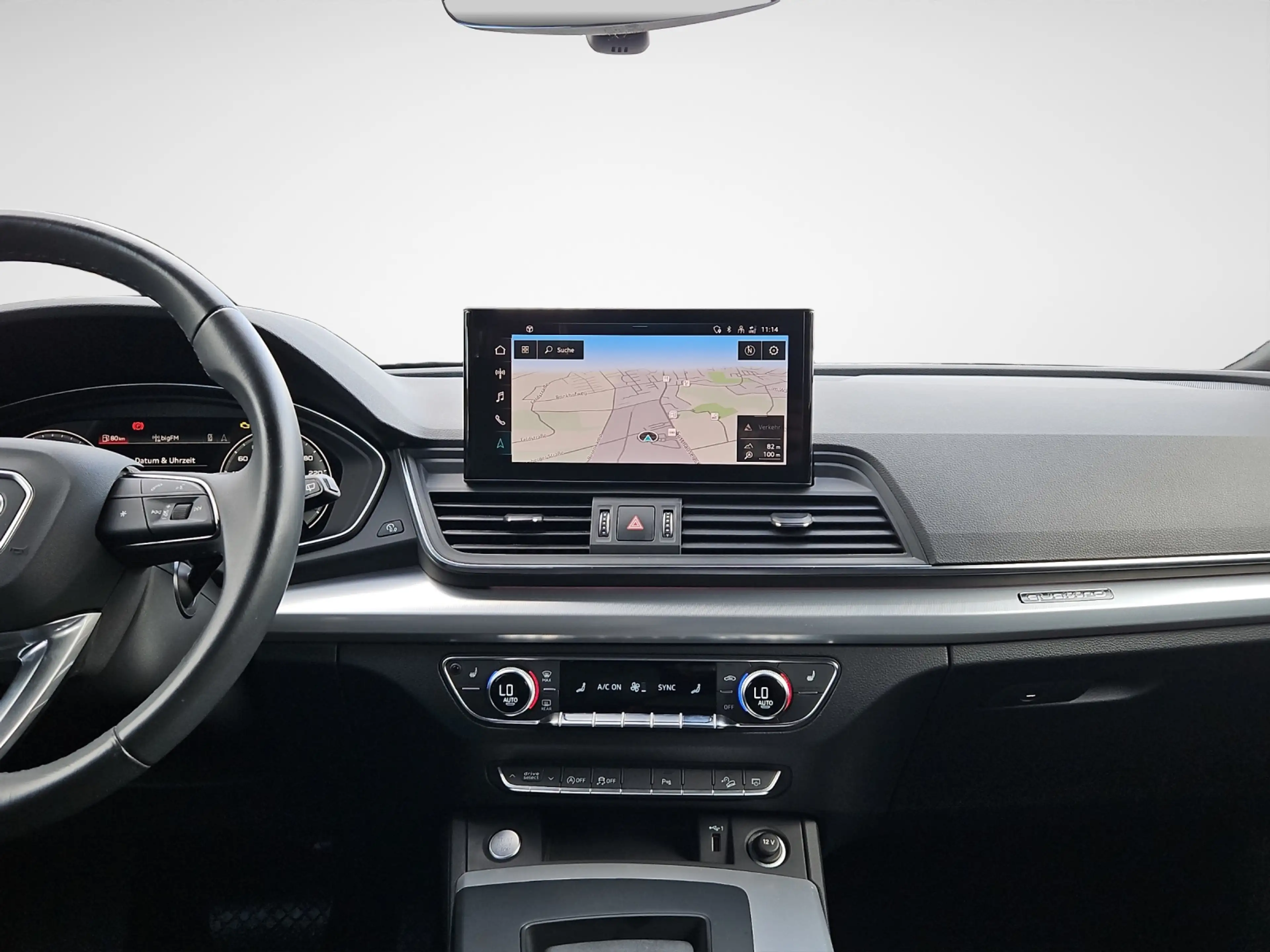 Audi Q5 40 TDI S tronic advanced NaviPlus Matrix AHK Me... — photo 10