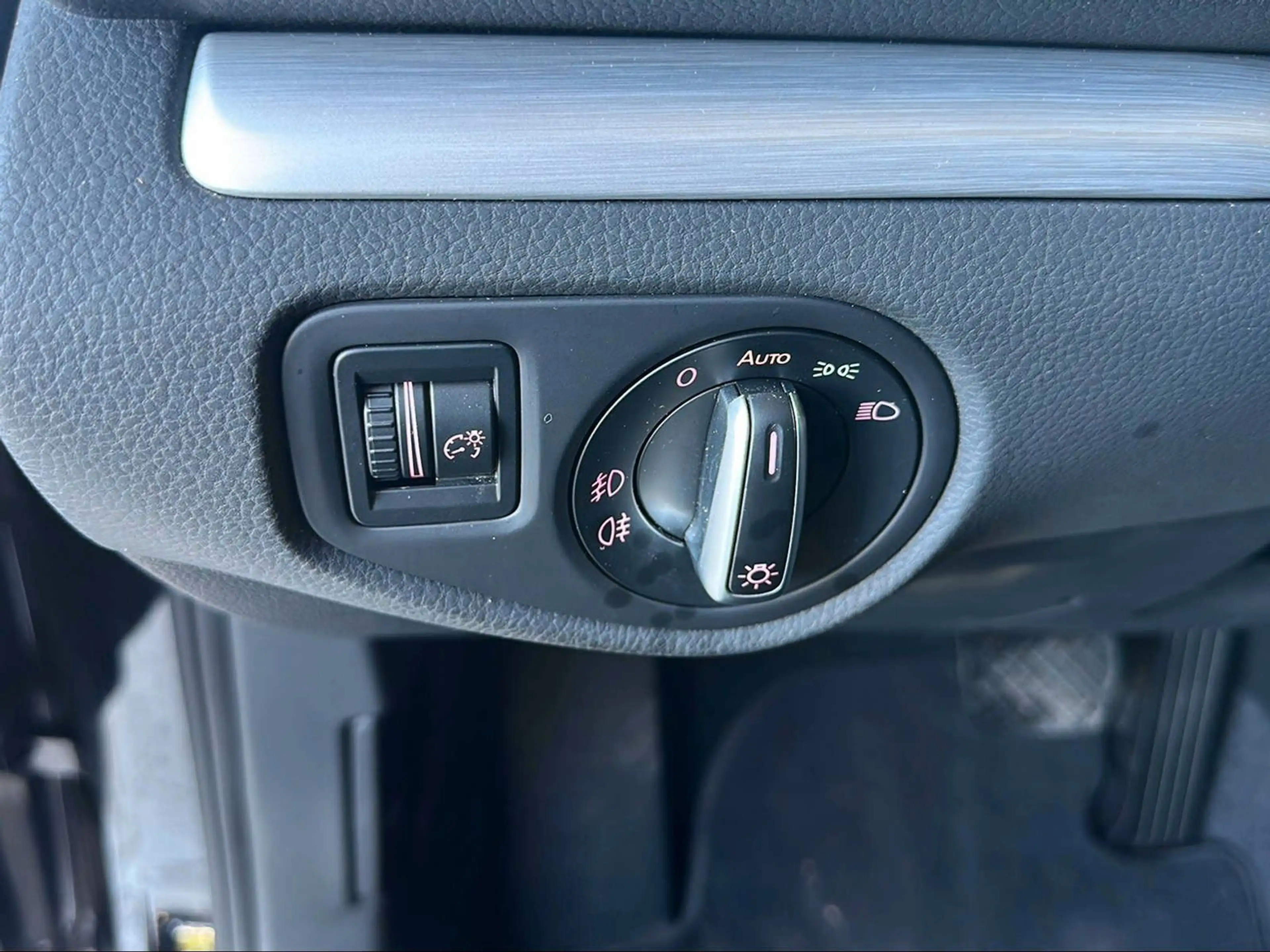 Volkswagen Sharan Comfortline | AHK | Kam | ACC | Navi — photo 10