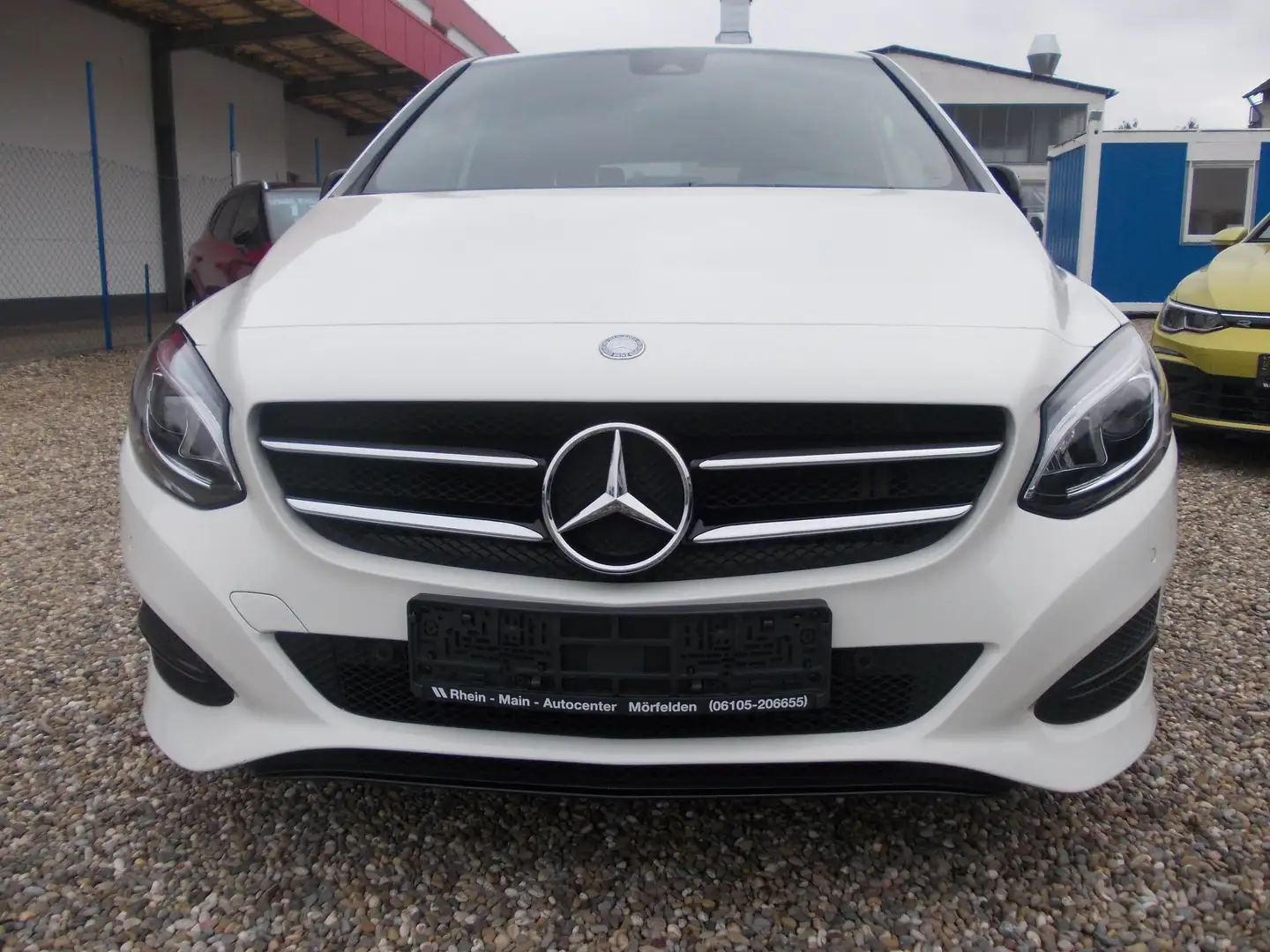 Mercedes-Benz B 220 B 220 4Matic, Urban, Night-Paket, AHK, NAVI, LED Weiß - 2
