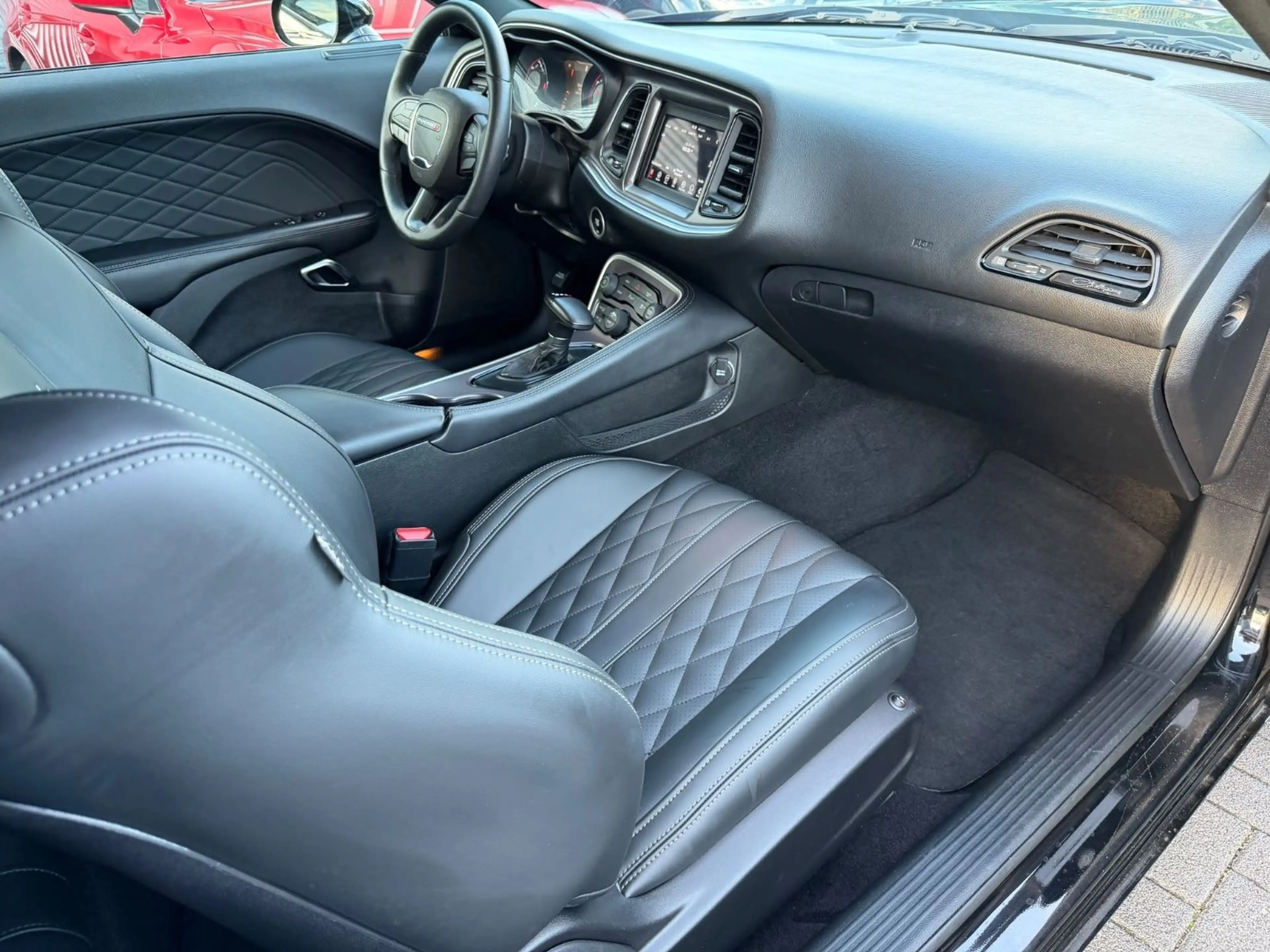 Dodge Challenger V8 5.7l Hemi *Widebody*Leder*Kamera* — photo 11
