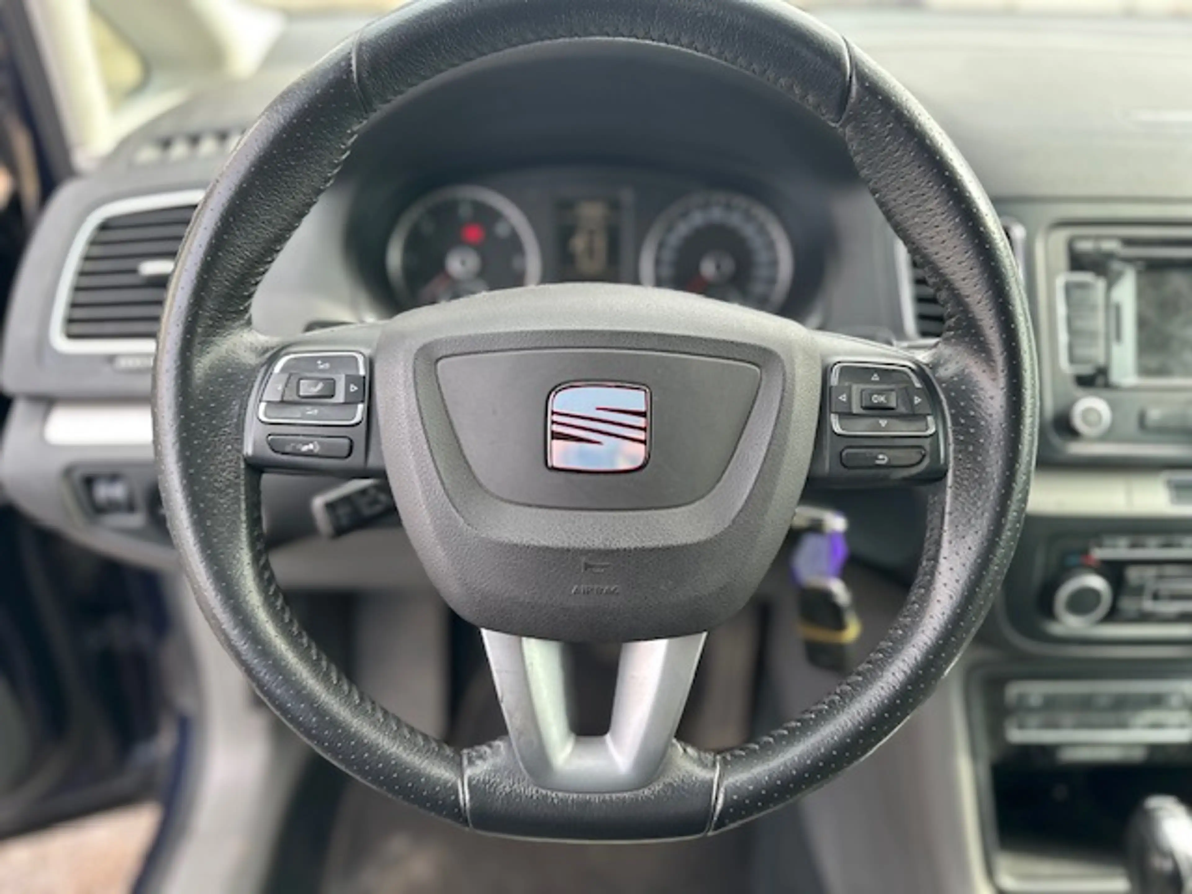 SEAT Alhambra Style 7 Sitze Automatik Navi Klima — photo 12