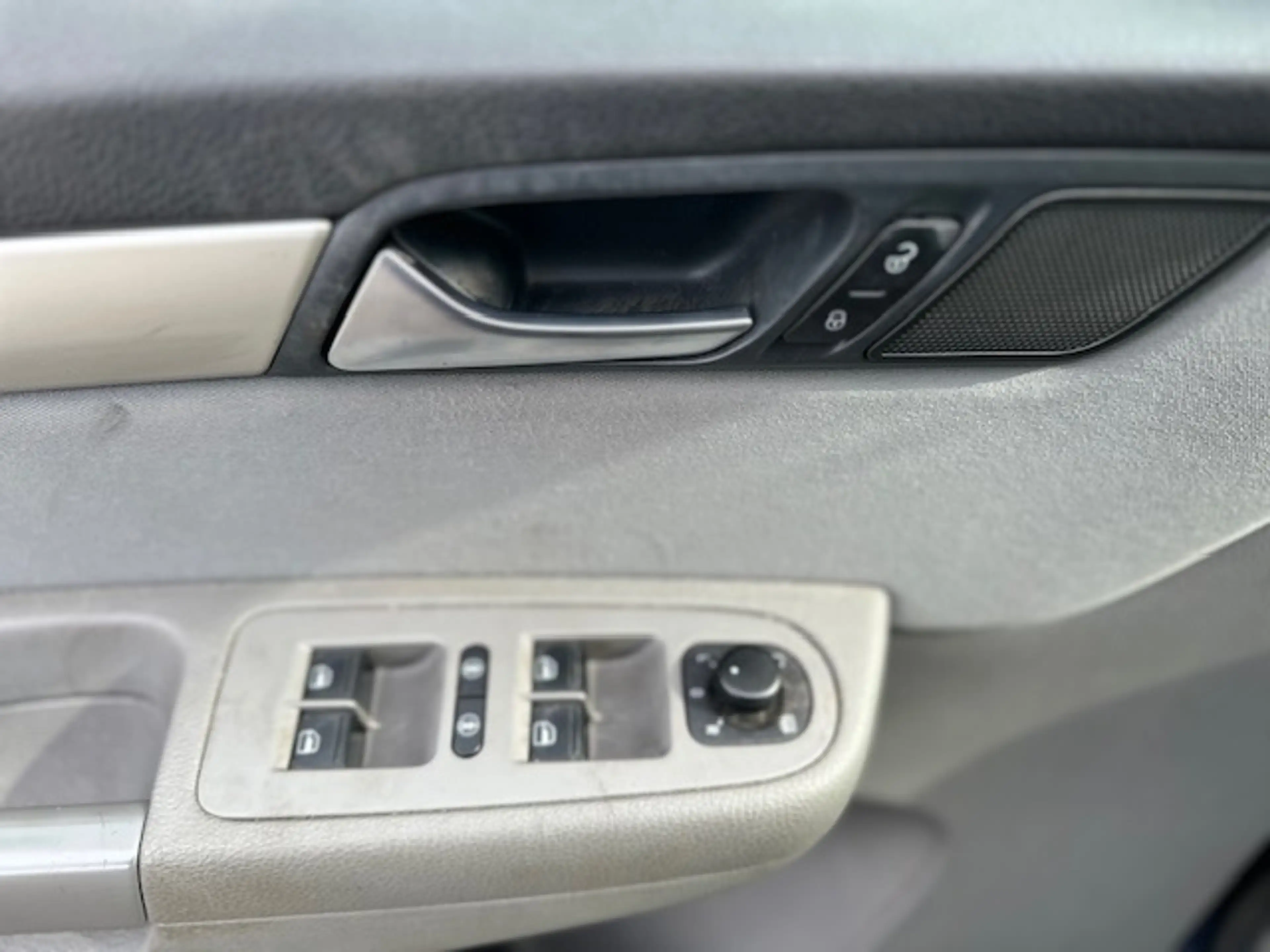 SEAT Alhambra Style 7 Sitze Automatik Navi Klima — photo 11